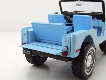 GREENLIGHT collectibles Modellauto Jeep CJ-5 hellblau Elvis Presley Modellauto 1:18 Greenlight Collectibl, Maßstab 1:18
