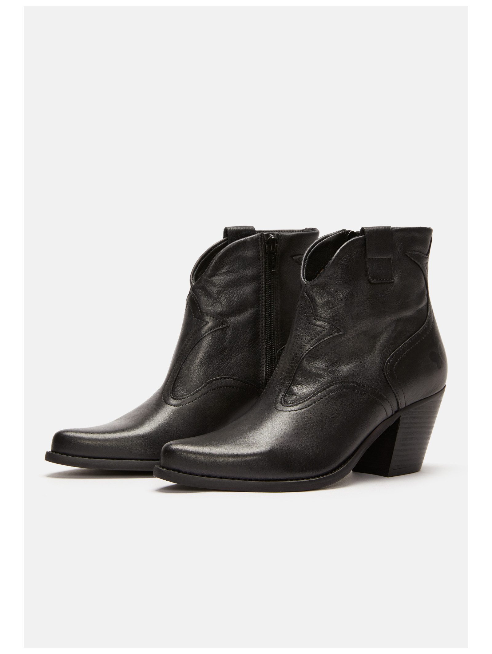 Felmini Stiefelette Leder . Cowboy Stiefelette