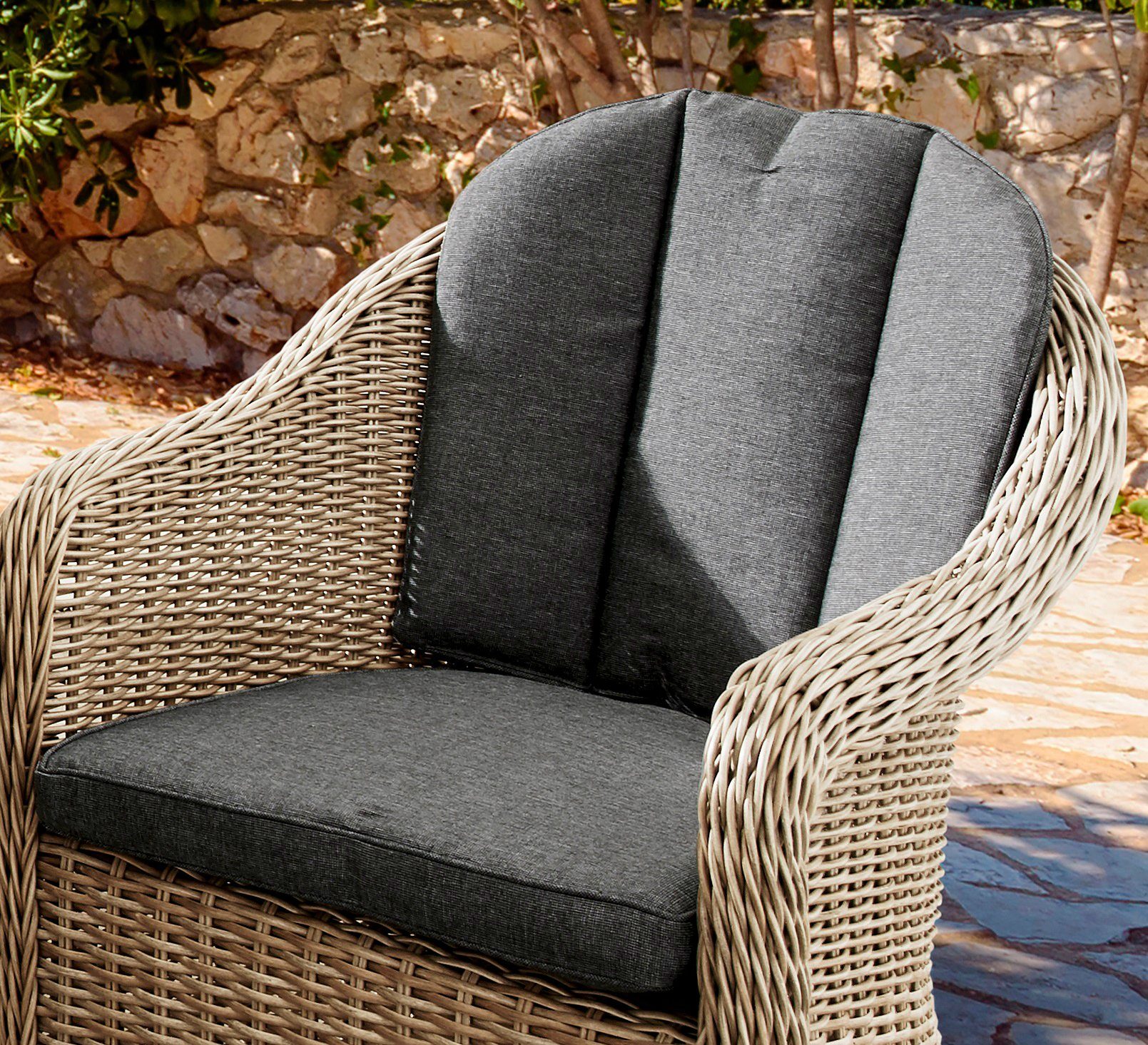 Destiny Garten-Essgruppe MALAGA LUNA 4 Se + Tisch Ø 100x75cm, natur meliert, (Set, 13-tlg., 4 Sessel inkl. Polster, Tisch mit aufgelegter Glasplatte), Aluminium – Bild 3 von 5