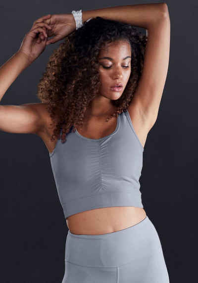 LASCANA ACTIVE Crop-Top -Sport Top mit Raffung und Mesheinsätze