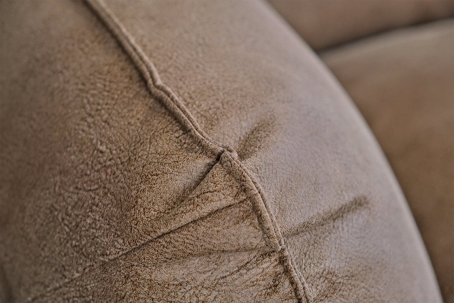 Big-Sofa Farben oder Leder DAVITO, versch. Lederimitat im Longchair Vintagelook, KAWOLA
