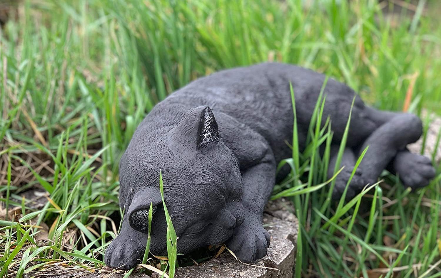 Stone and Style Gartenfigur Frostfeste Steinfigur große Katze schlafend schwarz – Bild 3 von 5