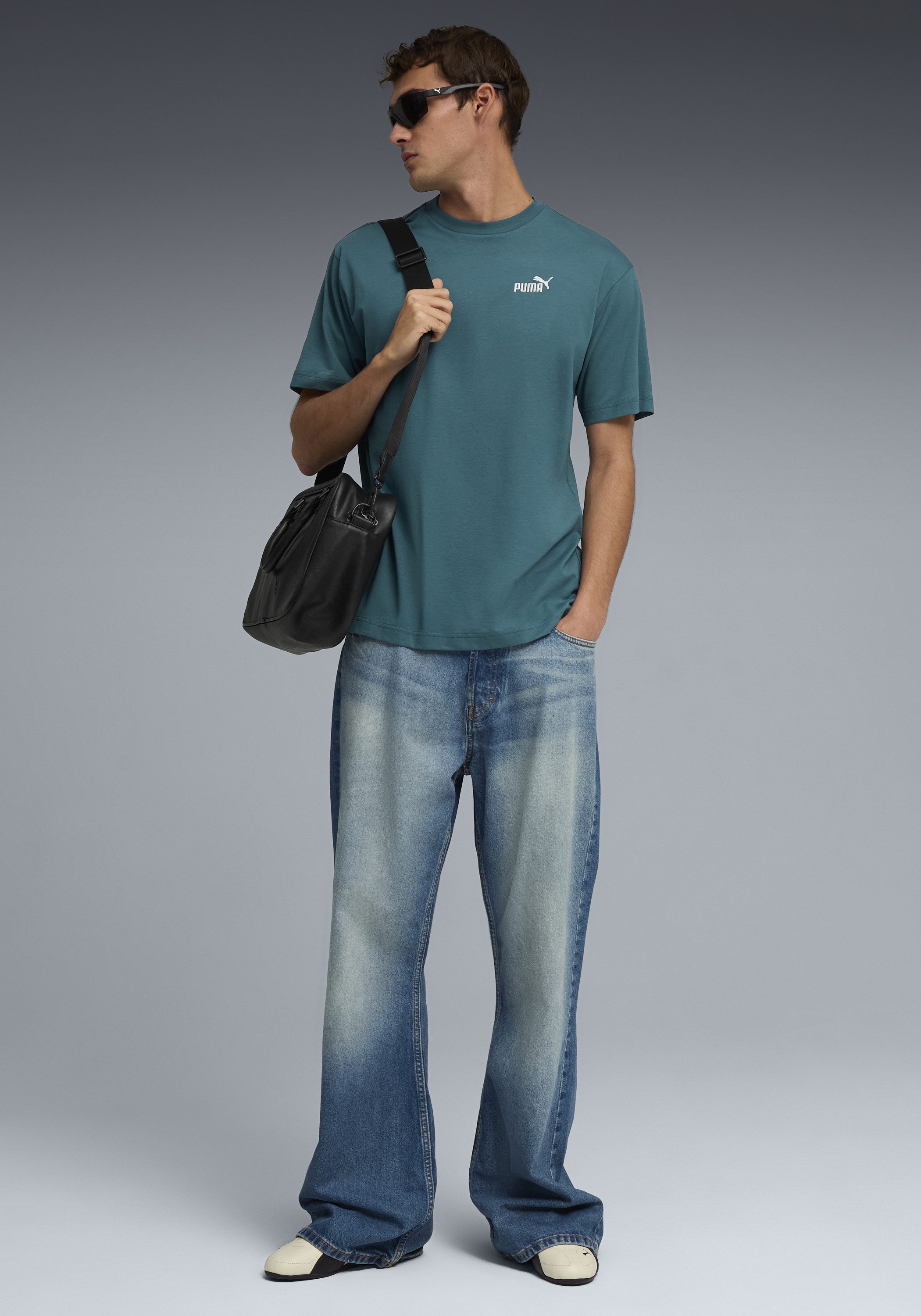 PUMA T-Shirt ESS RELAXED SMALL NO. 1 LOGO TEE Kurzarm, sportlicher Stil, Rundhalsausschnitt – Bild 3 von 5