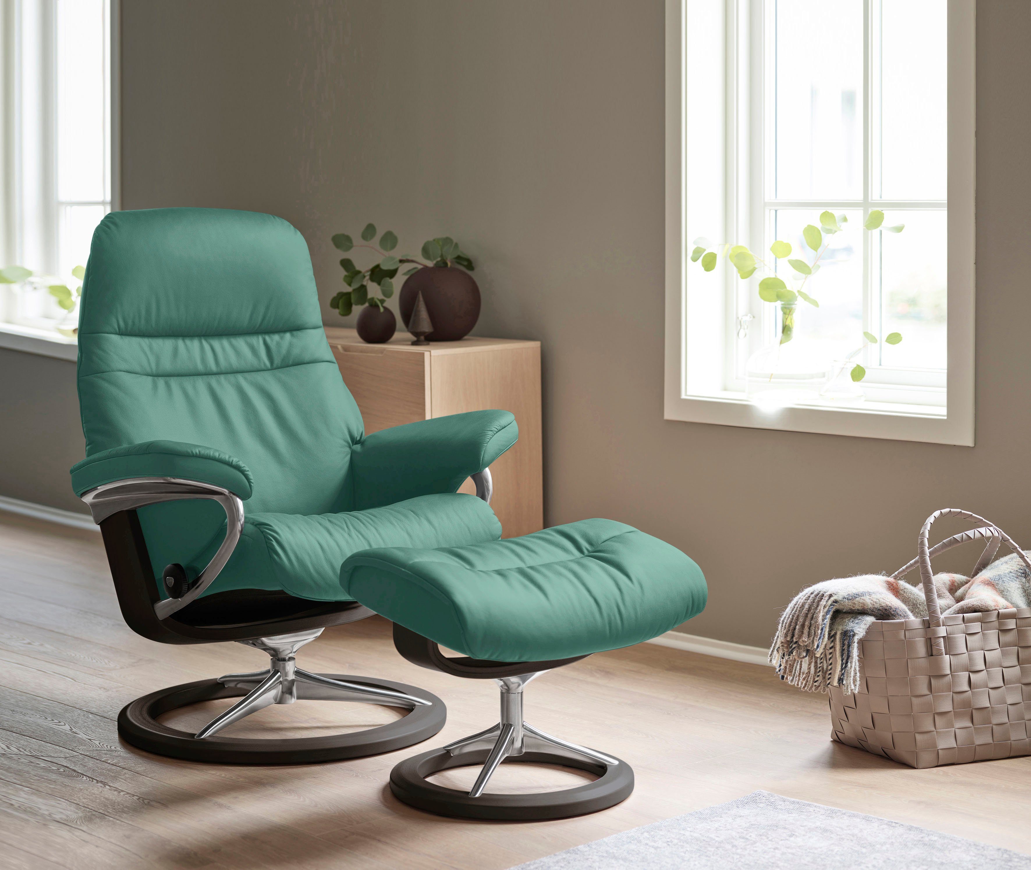 Stressless® Relaxsessel Sunrise (Set, Relaxsessel mit Hocker), mit Signature Base, Größe S, Gestell Wenge