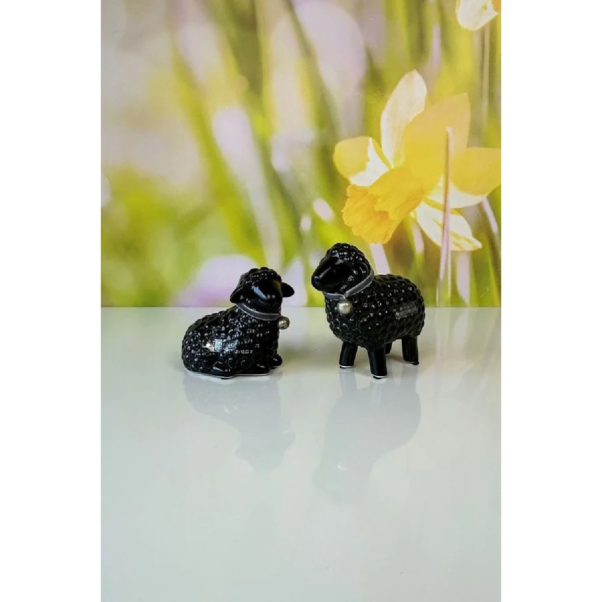 TIZIANO - DESIGN & EMOTIONS Tierfigur Deko Schaf Lana schwarz oder cremeweiß – 11–21 cm