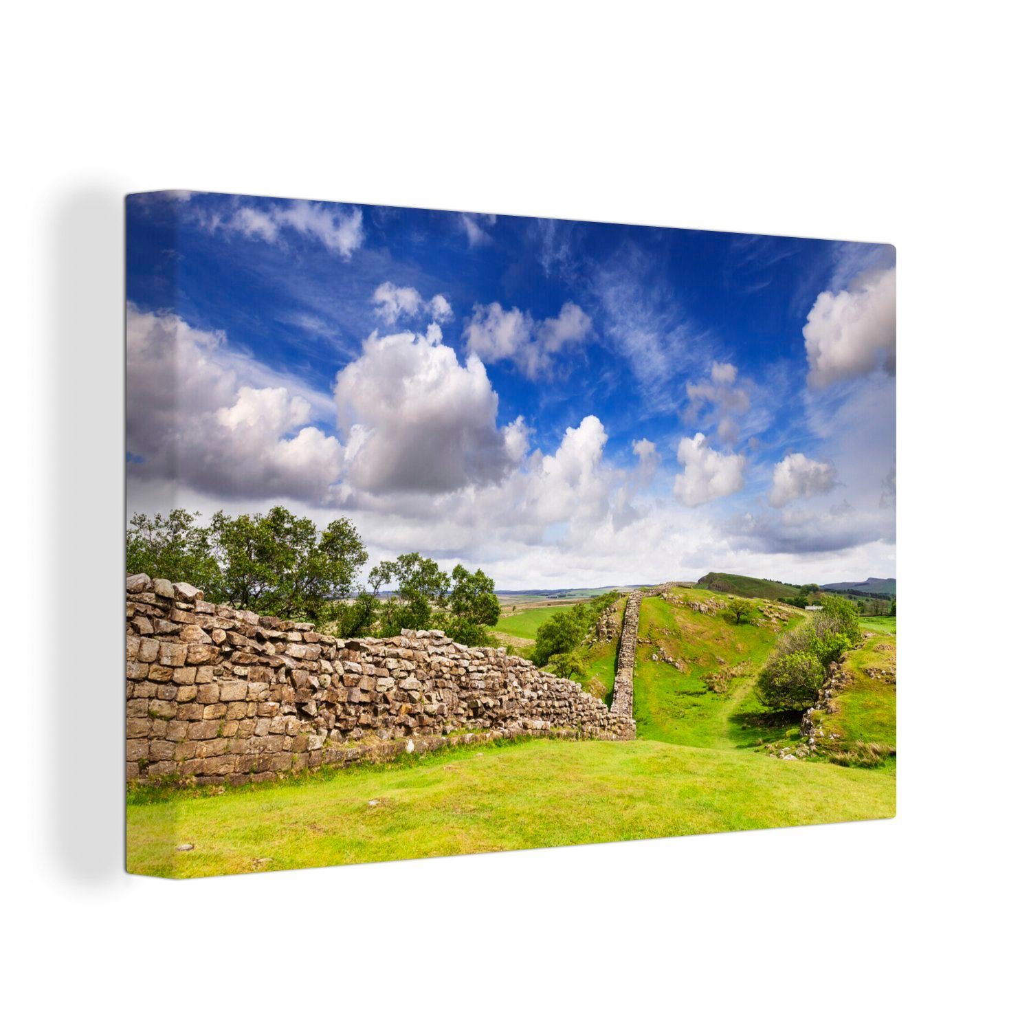 OneMillionCanvasses® Leinwandbild Der Hadrianswall im Vereinigten Königreich bei bewölktem Himmel, (1 St), Wandbild Leinwandbilder, Aufhängefertig, Wanddeko, 30x20 cm