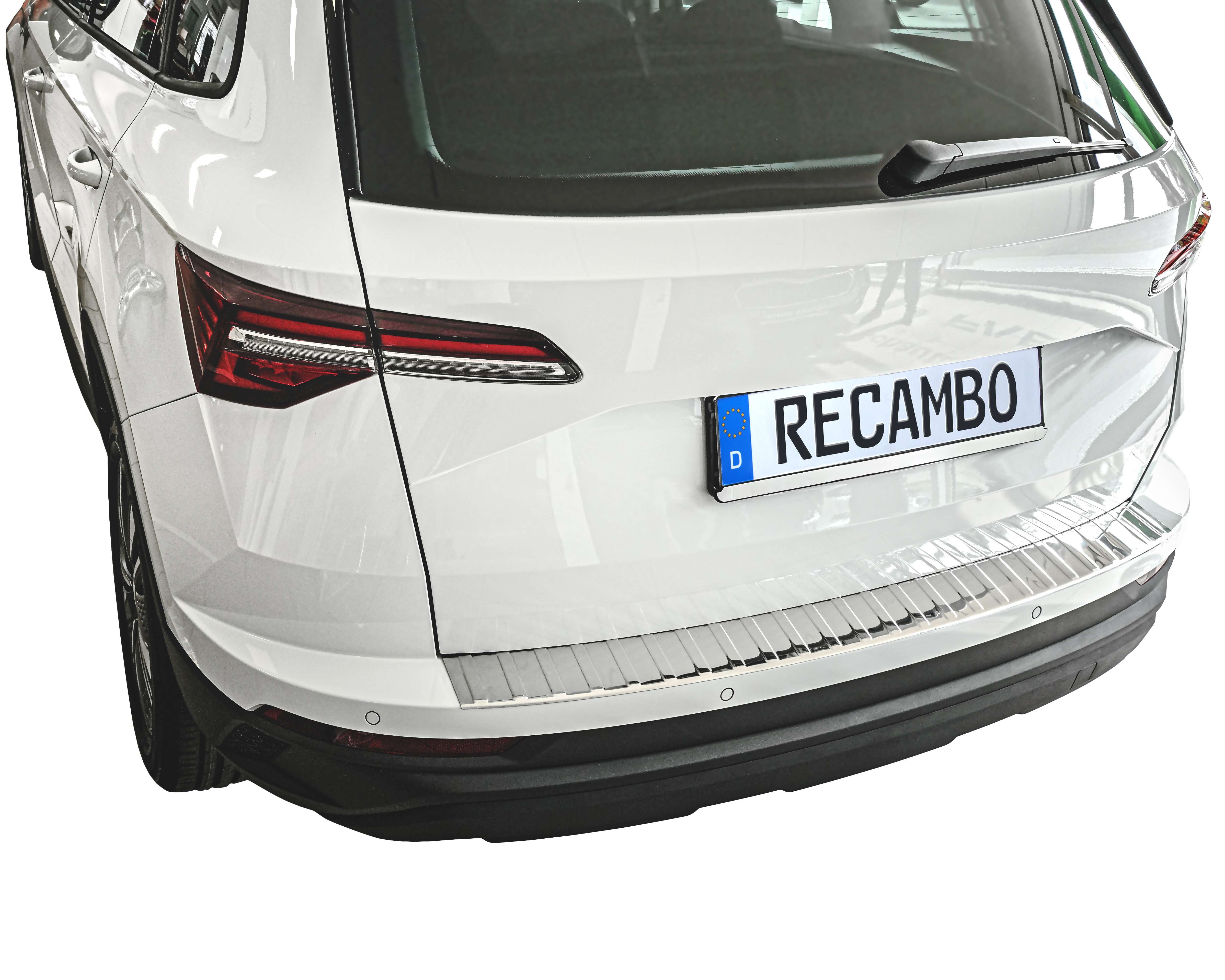 RECAMBO Ladekantenschutz für Skoda Karoq, NU7, BJ ab 2017> Stoßstangenschutz, V2A rostfrei, Exklusive Optik, praktischer Schutz & perfekte Passform