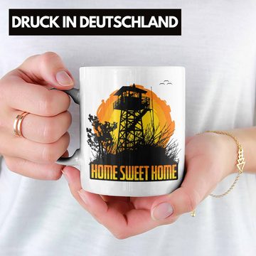 Trendation Tasse Jäger Tasse Home Sweet Home im Hochsitz! Lustiges Geschenk für Jäger