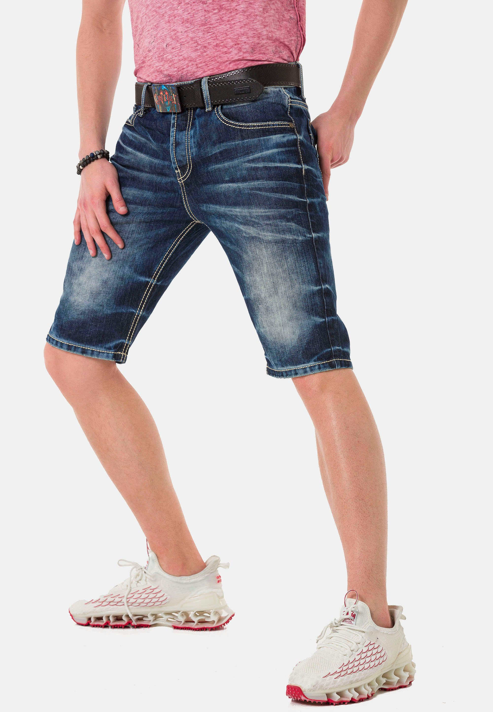 Cipo & Baxx Shorts trendiger mit Used-Waschung