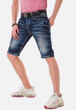 Cipo & Baxx Shorts mit trendiger Used-Waschung