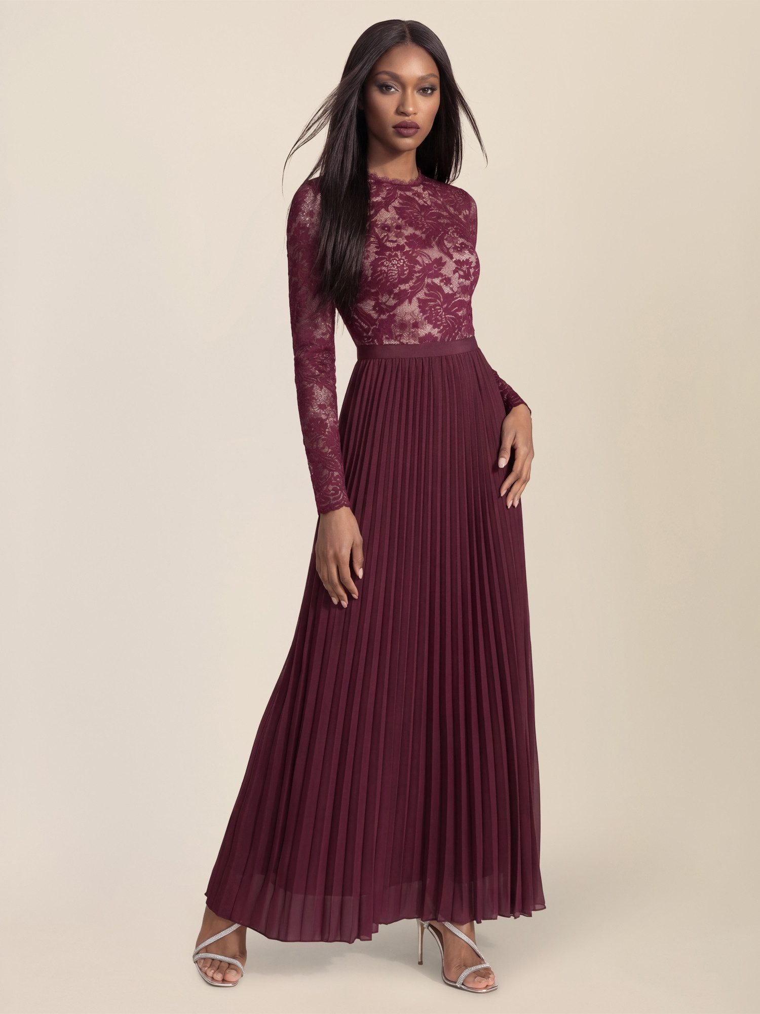 Apart Abendkleid Spitzenkleid mit Plissee-Rock günstig online kaufen
