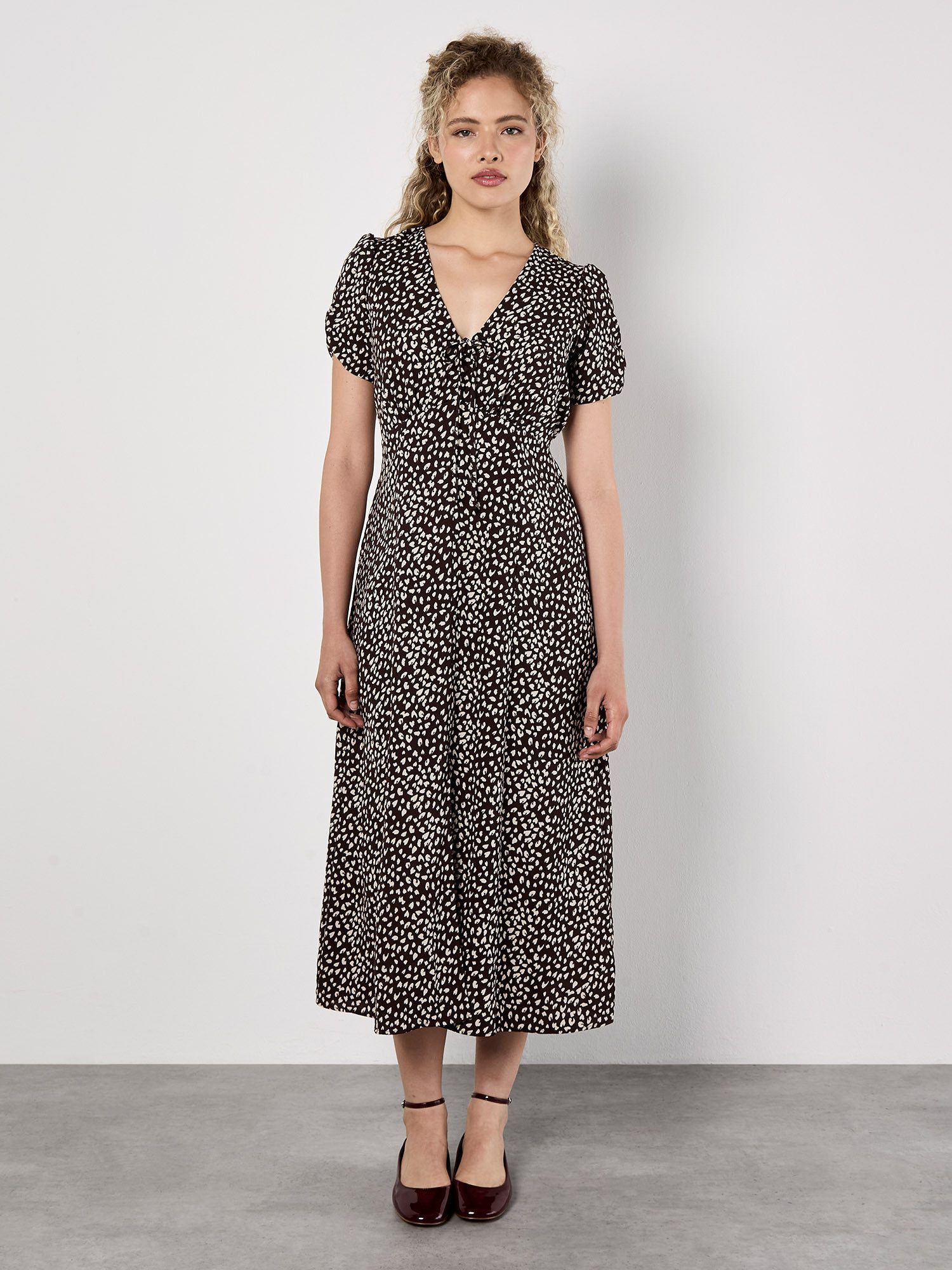 Apricot Midikleid Animalprintkleid mit zarten Raffungen