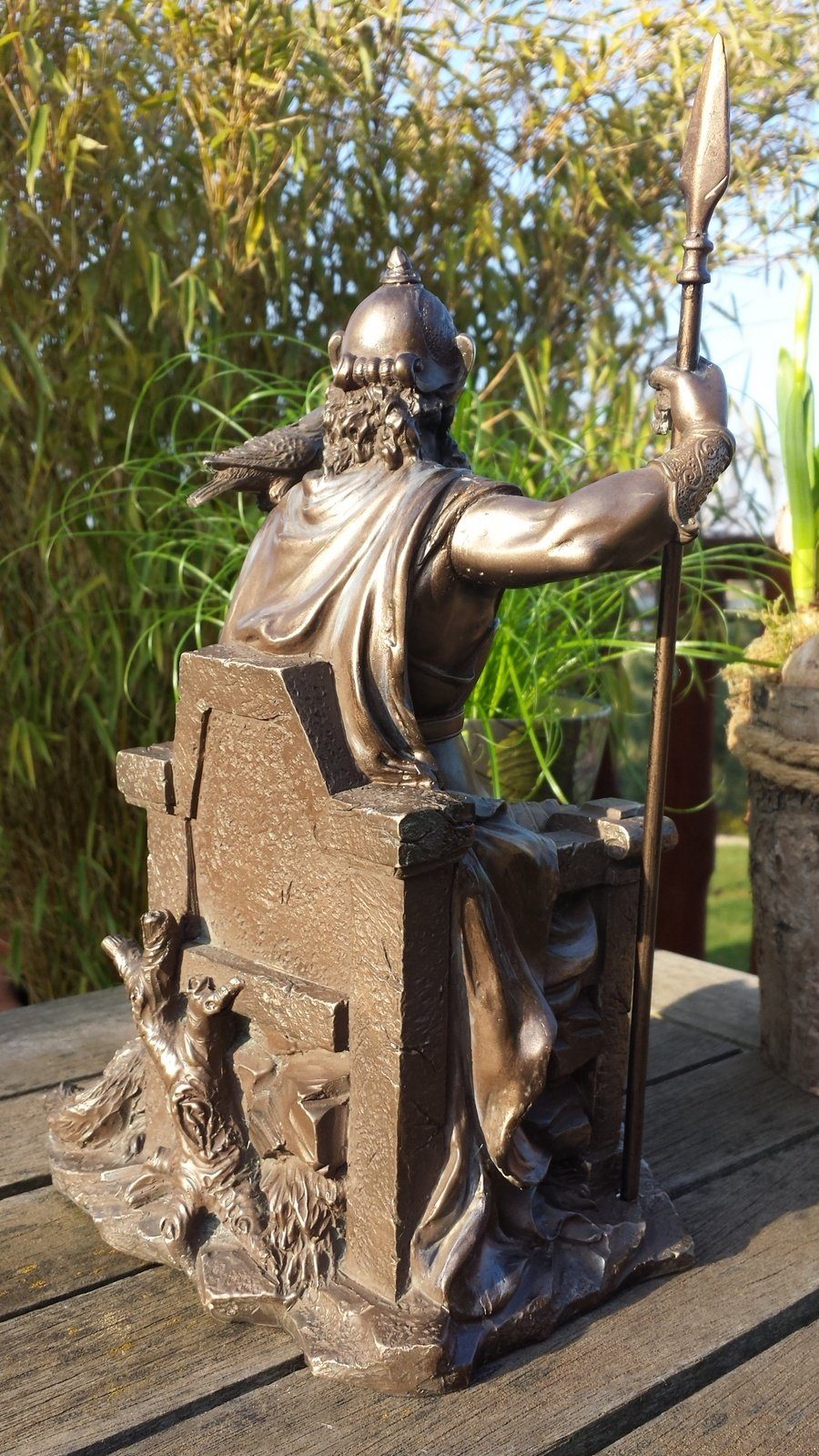 MystiCalls Dekofigur Modell Odin