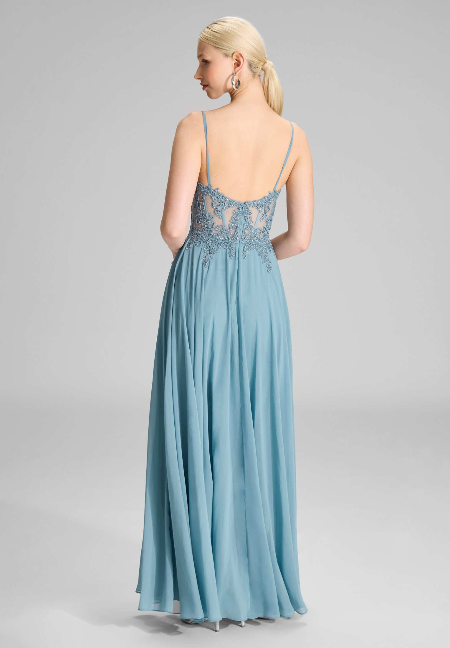 Hey Kyla Abendkleid - Chiffonkleid mit Stickerei Taillierter Schnitt mit fl günstig online kaufen