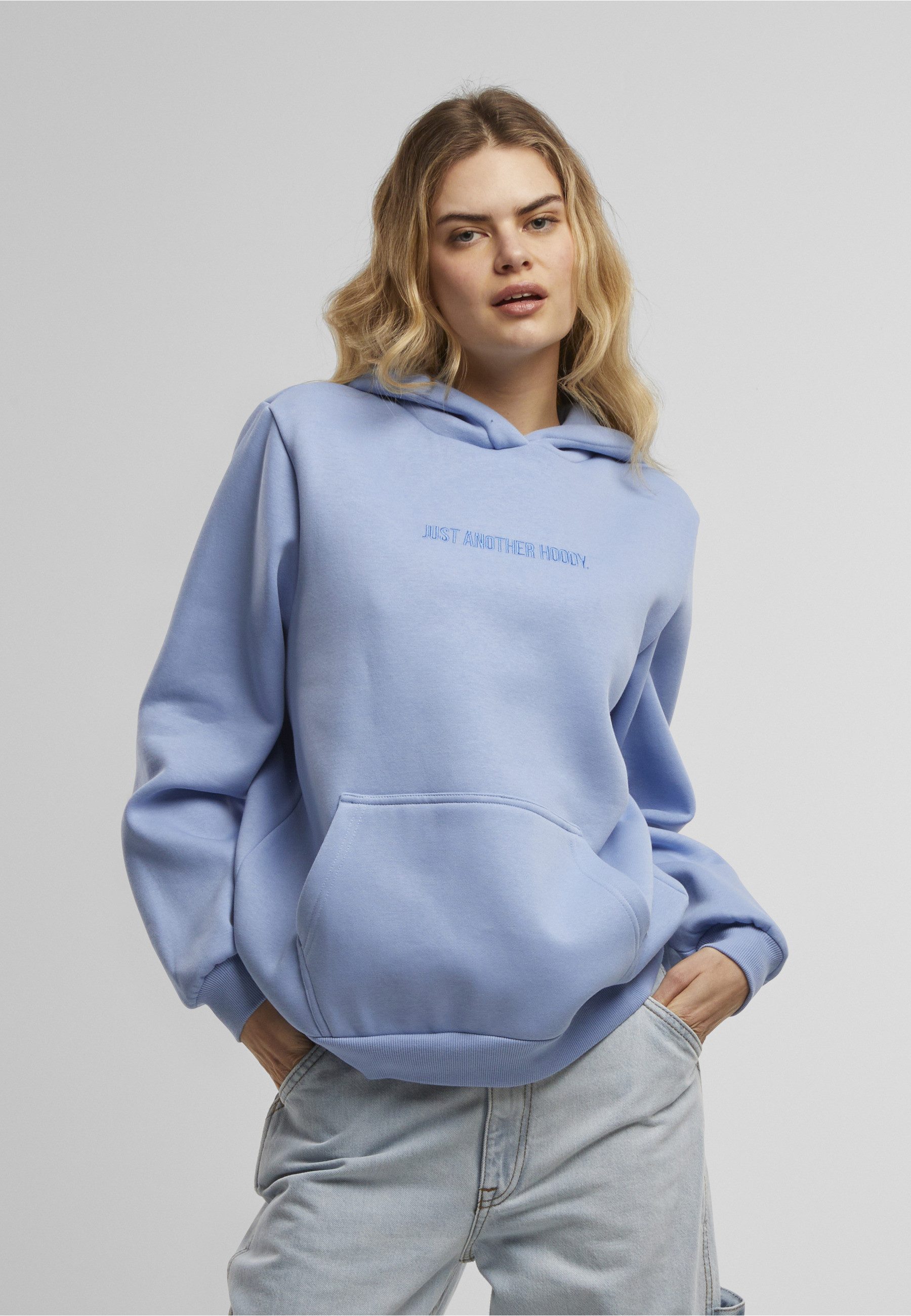 Miss Tee Kapuzensweatshirt Miss Tee Just Another EMB Fluffy Hoody