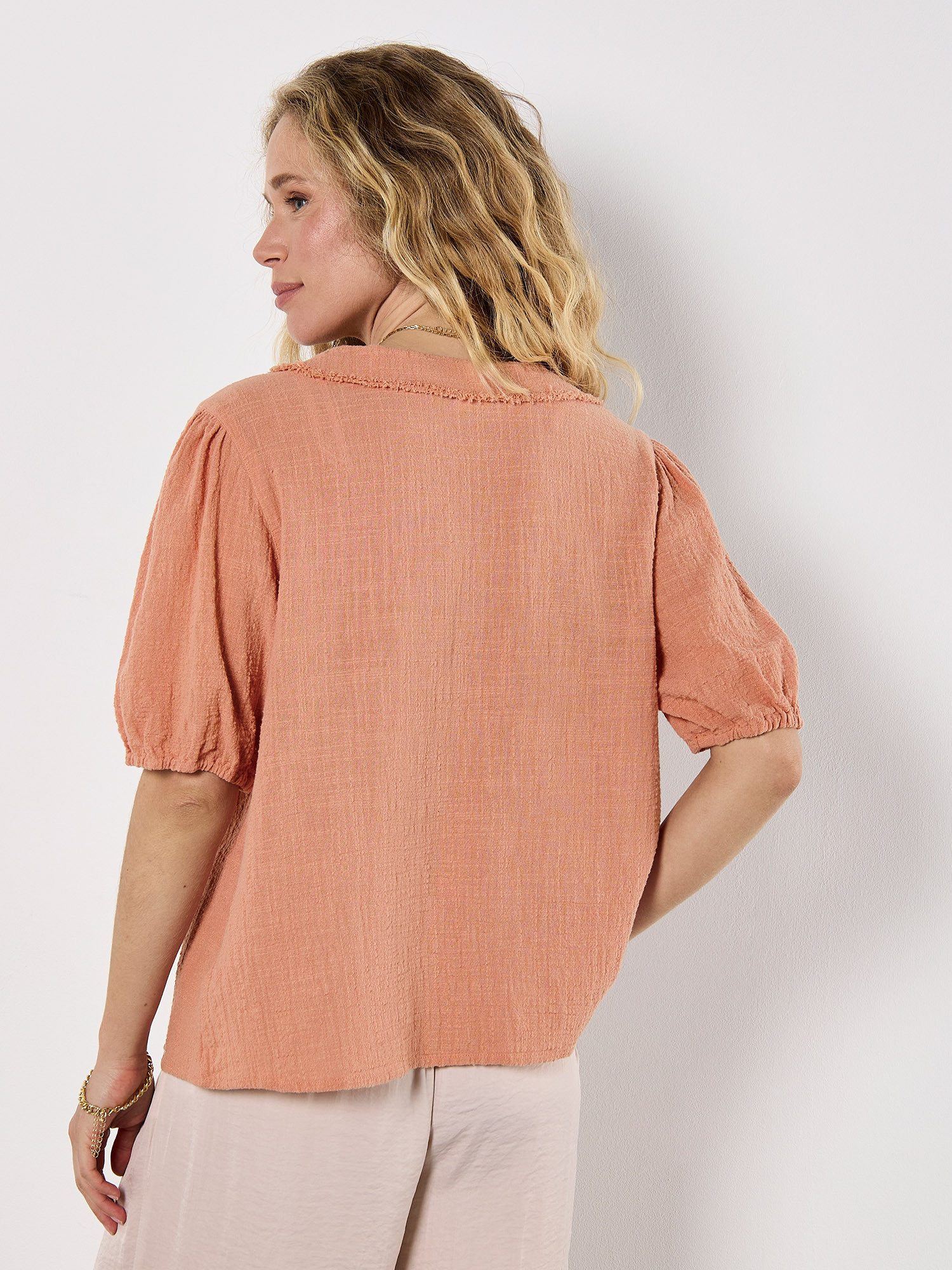 Apricot Rüschenbluse offene Bluse mit Rüschenausschnitt – Bild 5 von 5