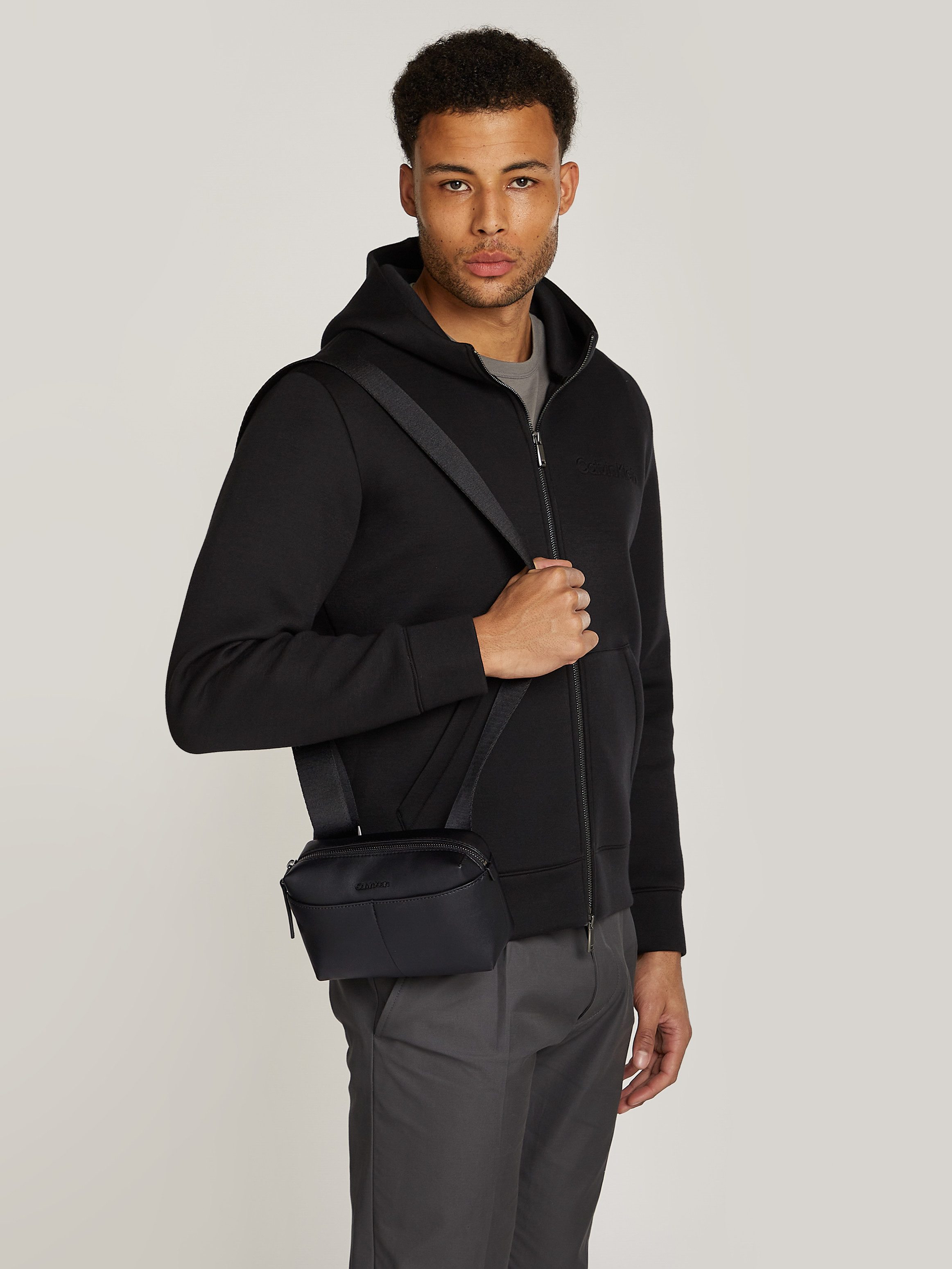 Calvin Klein Umhängetasche CLEAN ESSENTIAL CAMERA günstig online kaufen