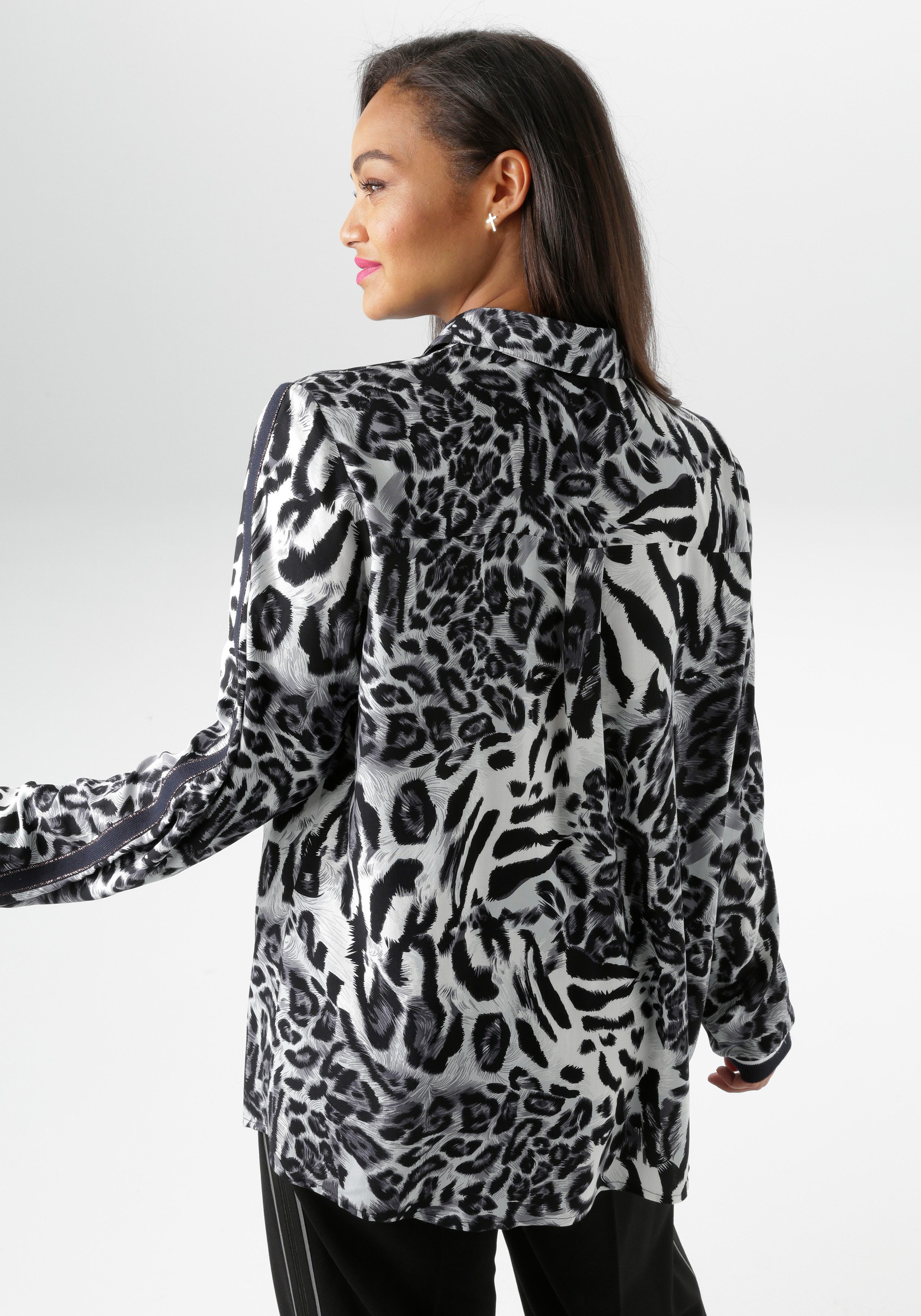 Aniston PLUS Hemdbluse in trendigen Animal günstig online kaufen