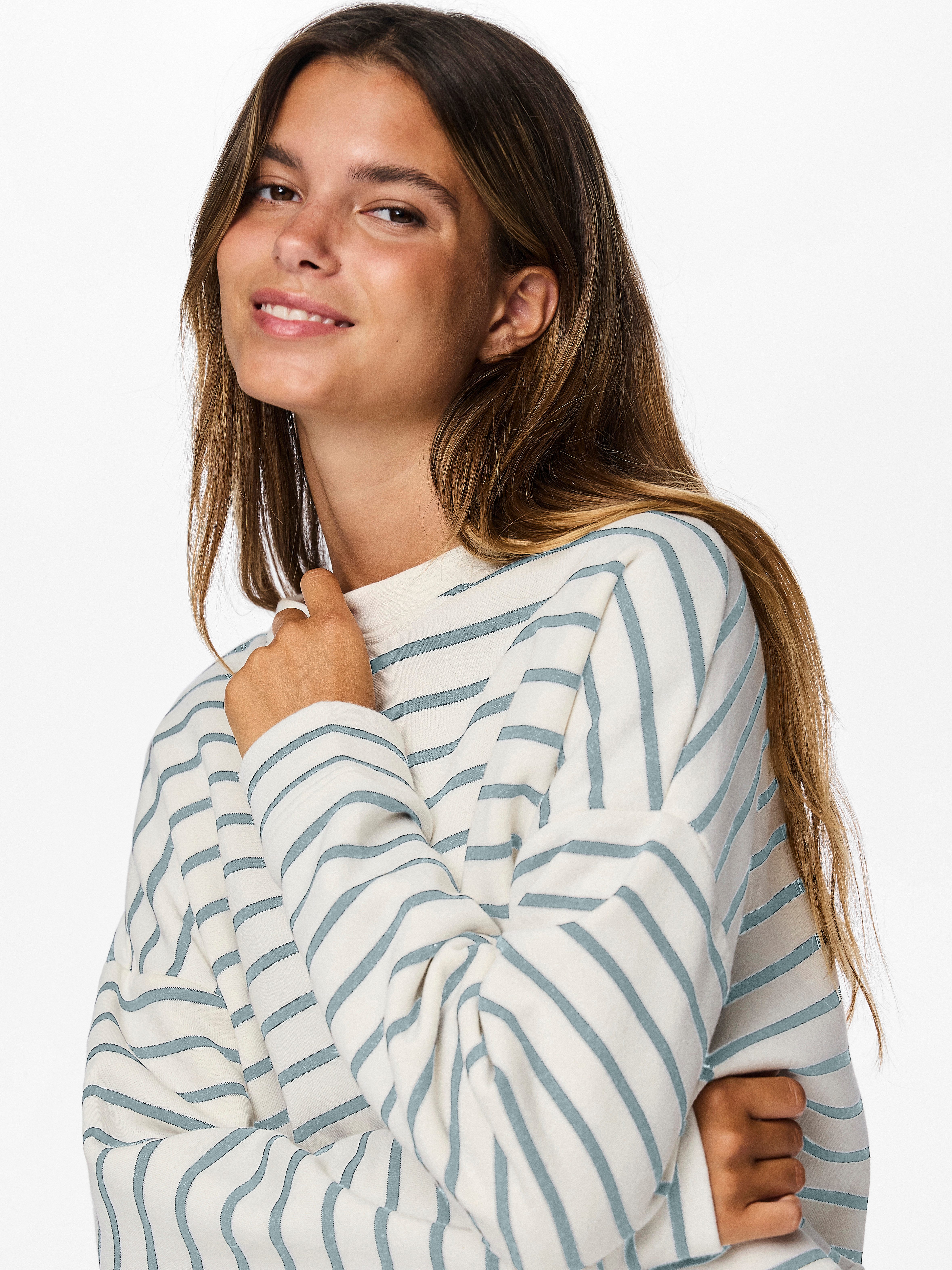 pieces Sweatshirt PCCHILLI LS SWEAT STRIPES günstig online kaufen