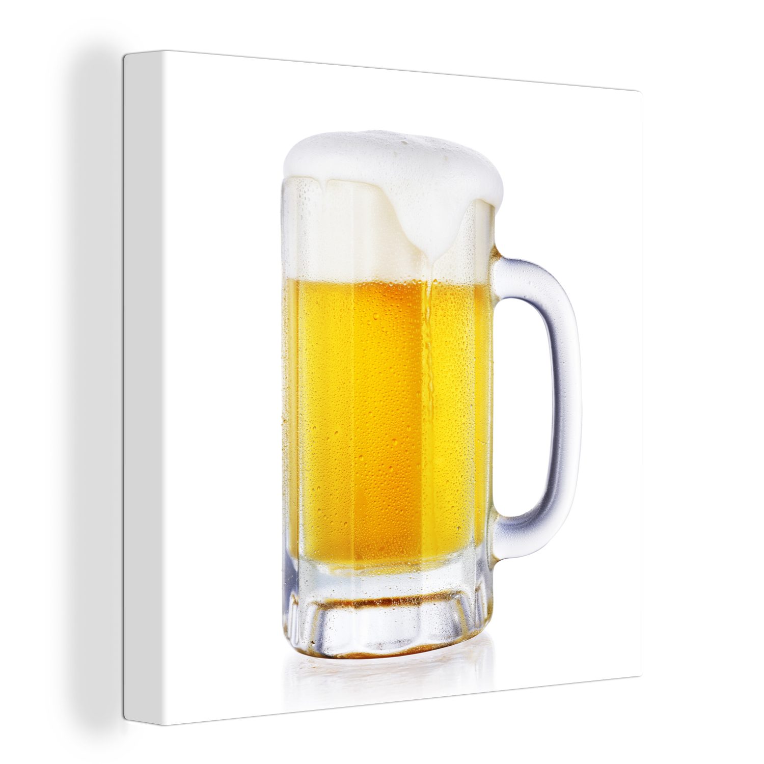 OneMillionCanvasses® Leinwandbild Krug mit Bier auf weißem Hintergrund, (1 St), Leinwand Bilder für Wohnzimmer Schlafzimmer