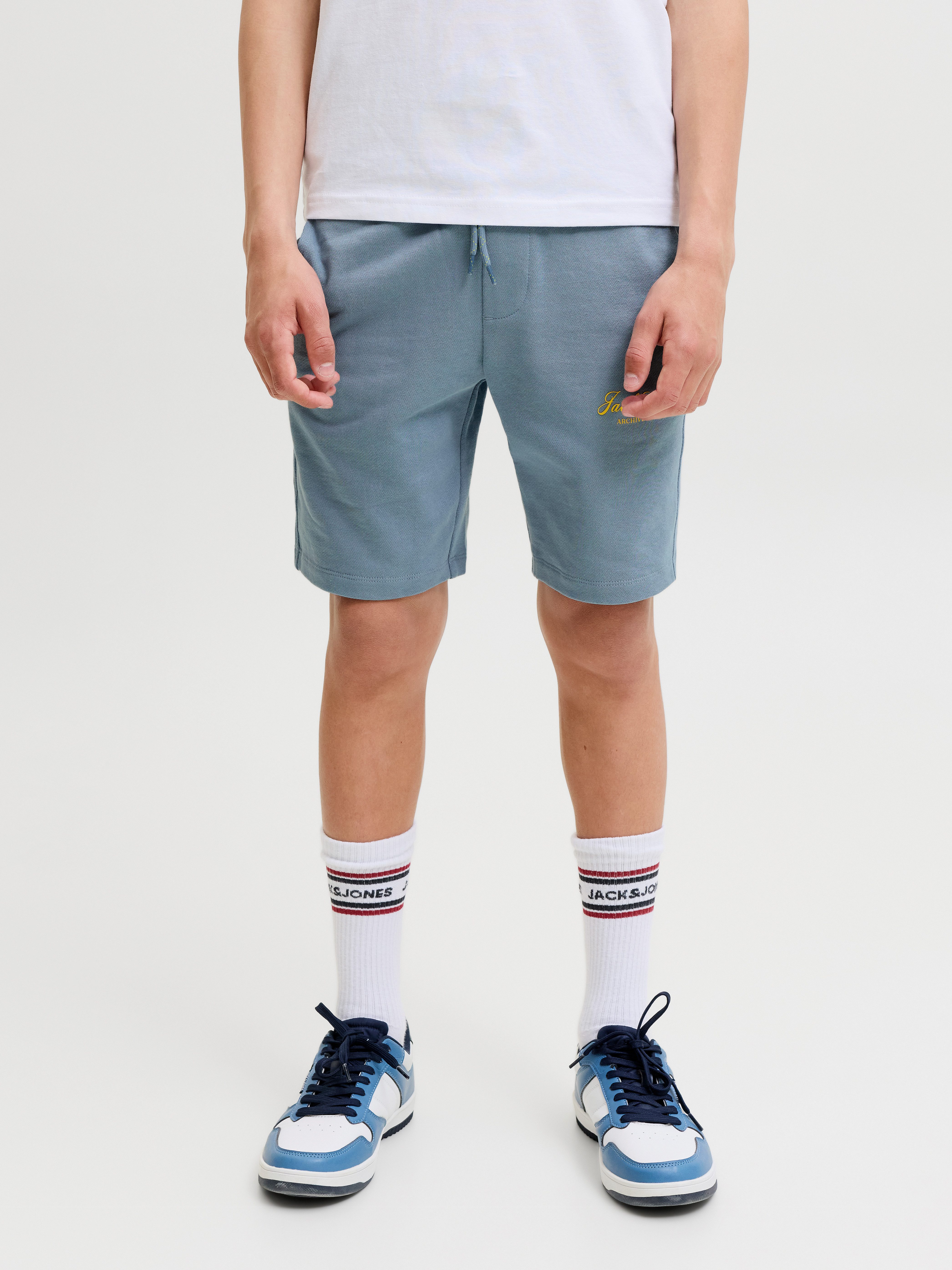 Jack & Jones Junior Sweatshorts JPSTGORDON ARCHIVE COLOR SWEAT SHO JNR Baumwollmischung, normal geschnitten