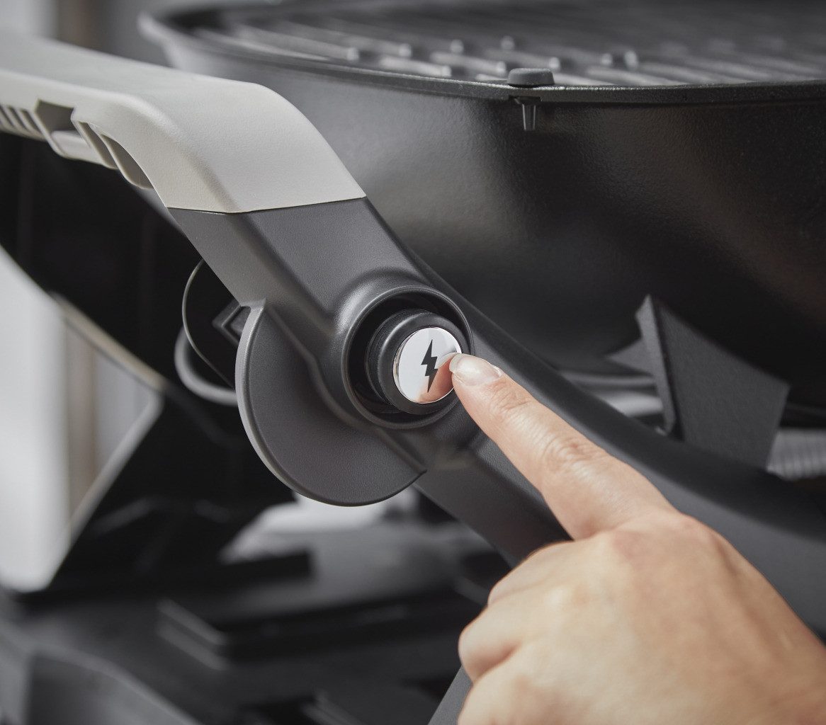 Weber Gasgrill Weber Q 2200N Gasgrill mit Seitentischen und kompaktem Stand