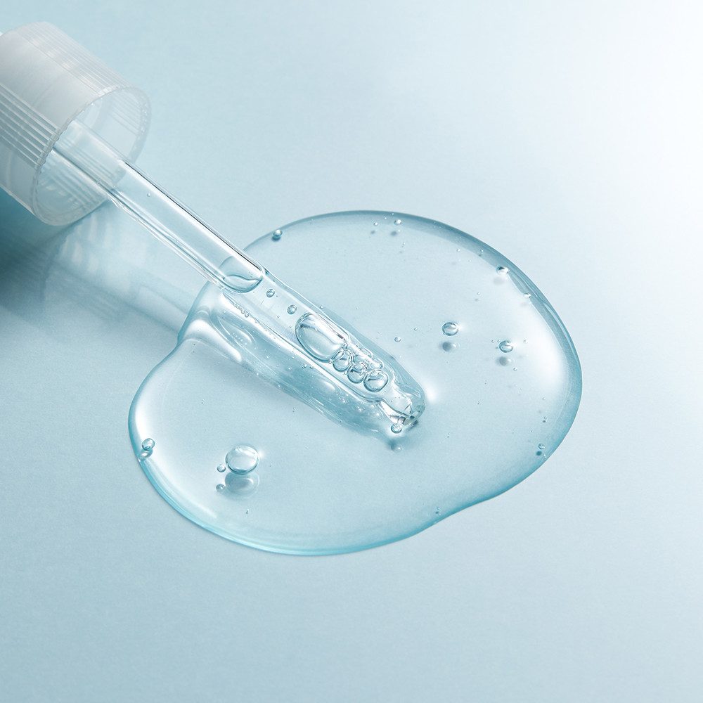 Torriden Hyaluron Serum DIVE-IN LOW MOLECULAR HYALURONIC ACID SKIN SERUM, für trockene Haut, intensiv feuchtigkeitsspendend mit Hyaluronsäure