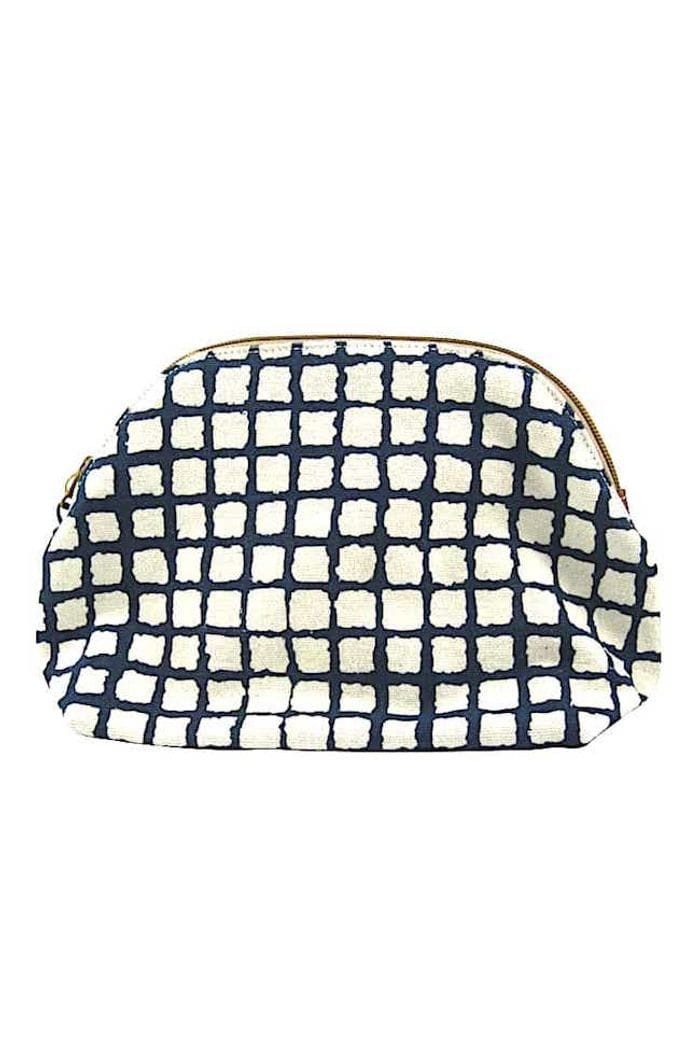 Afar Kosmetiktasche Travel - Safari - Windows Navy - Äthiopien, Handgefertigt in Äthiopien · Recyceltes Glas · Unikat