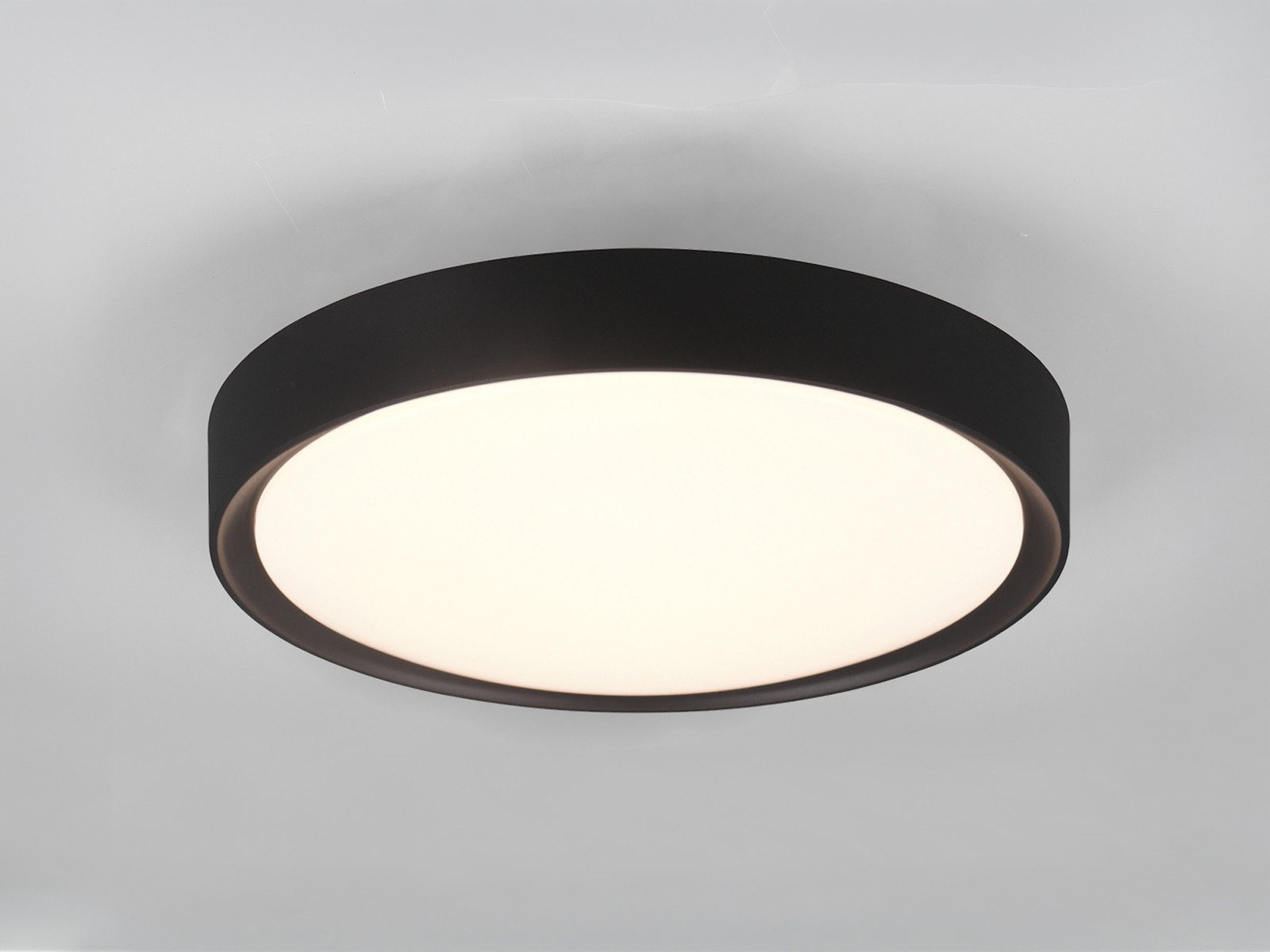 TRIO Leuchten LED Deckenleuchte, LED fest integriert, Warmweiß, Flache Badezimmer Lampe, Bad-Lampe Decke in Schwarz, Gäste WC, Ø 33cm
