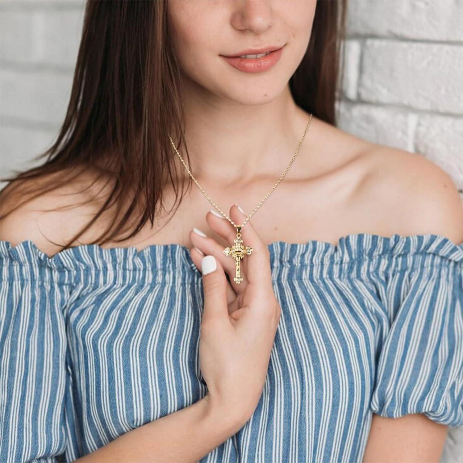 LuxusKollektion Kreuzkette Damen Kreuzkette Zirkonia Anhänger 18K Vergoldet Modeschmuck