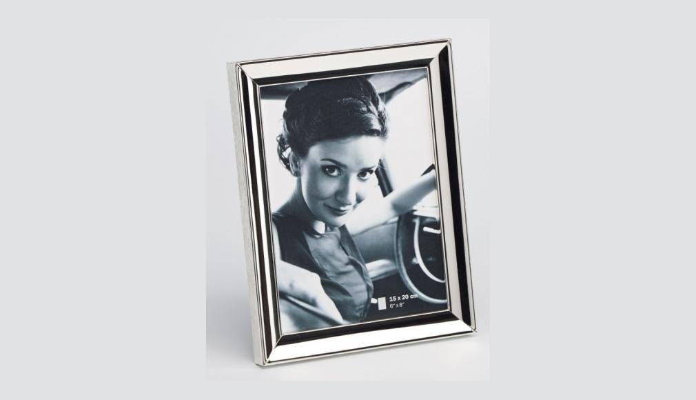 Walther Bilderrahmen WZ520S Rahmen Amelie 15x20cm silber. € 14,67