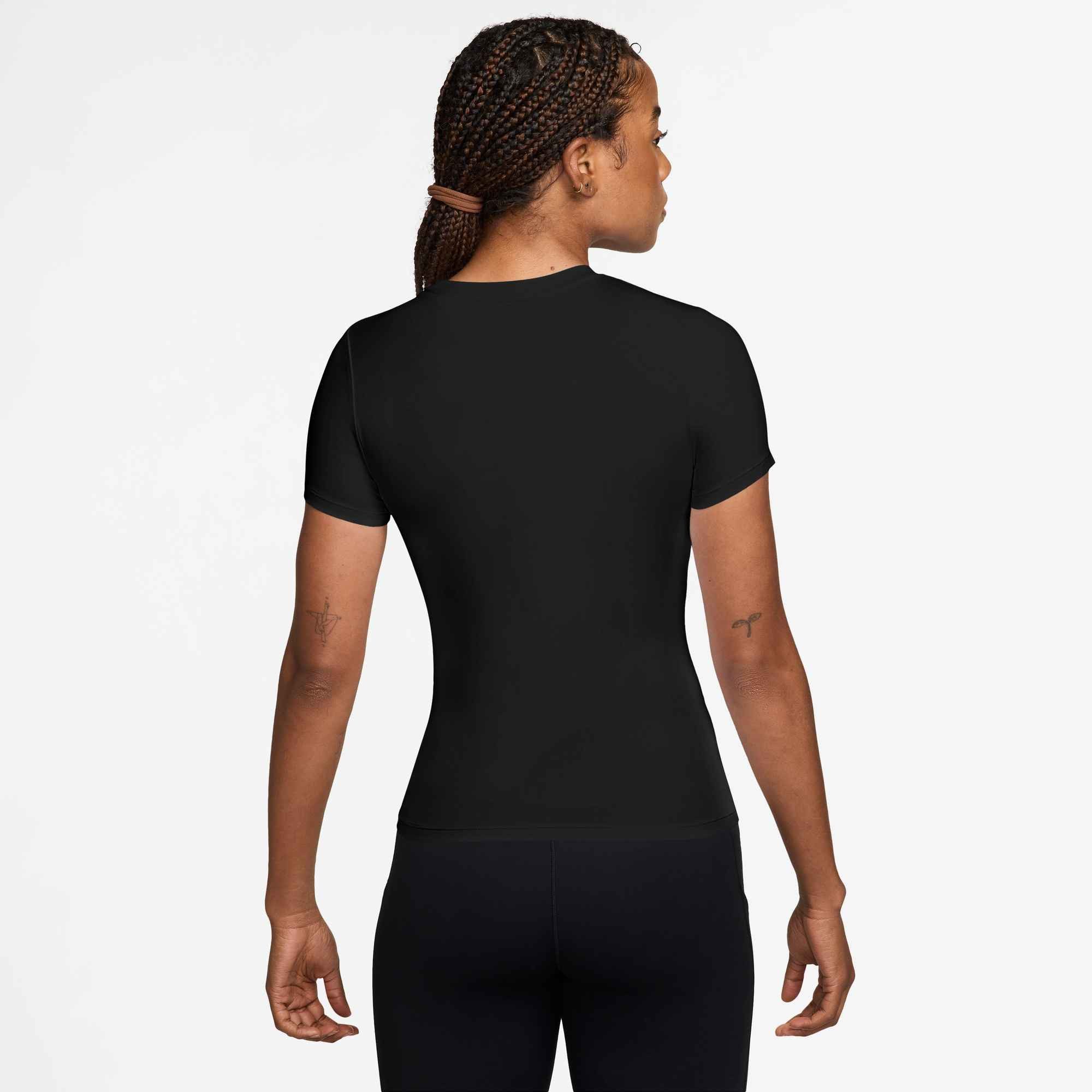 Nike Funktionsshirt W NK ONE FITTED SS TOP atmungsaktiv, Kurzarm, mit Rundhalsausschnitt, schnell trocknend