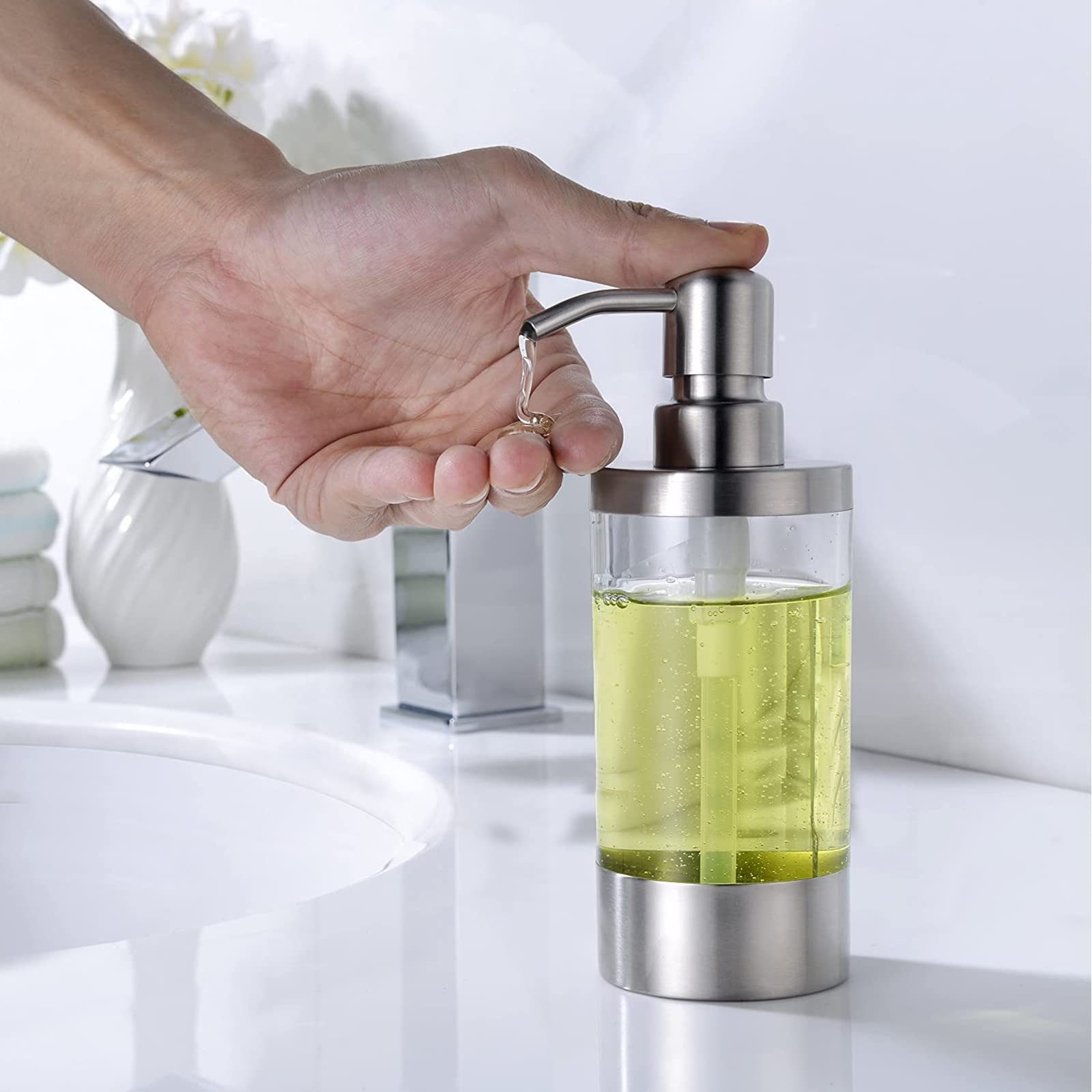 Kityhome Seifenspender Seifenspender küiche Edelstahl, Edelstahlpumpe,Badaccessoire, 350ml Gebürstet, 304 Edelstahl-Flasche und Acryl, Duschgel Handseife