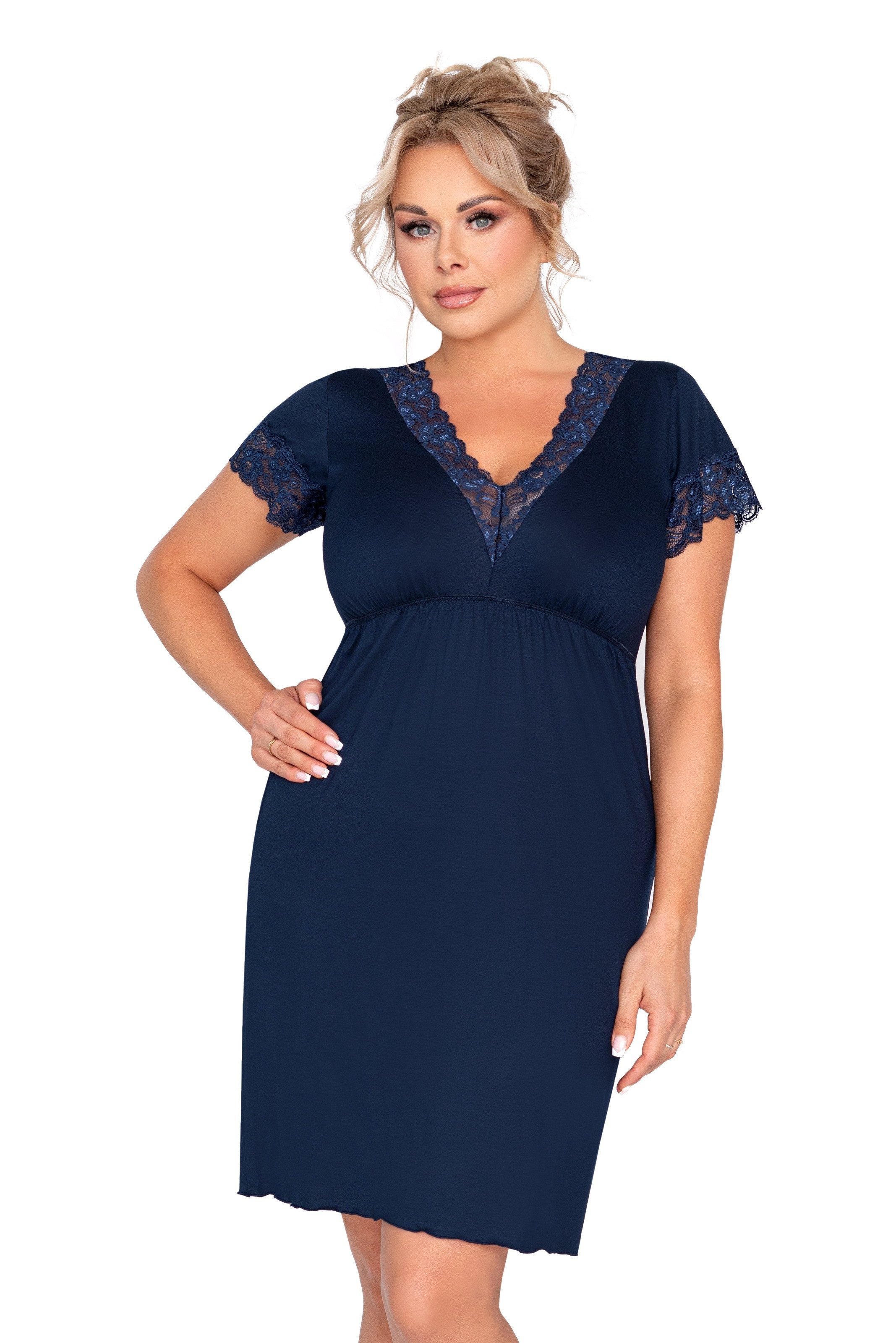 Donna Nachthemd Negligé mit Spitze mit Spitzendetails PLUS SIZE in luxuriöse-Viskosemischung