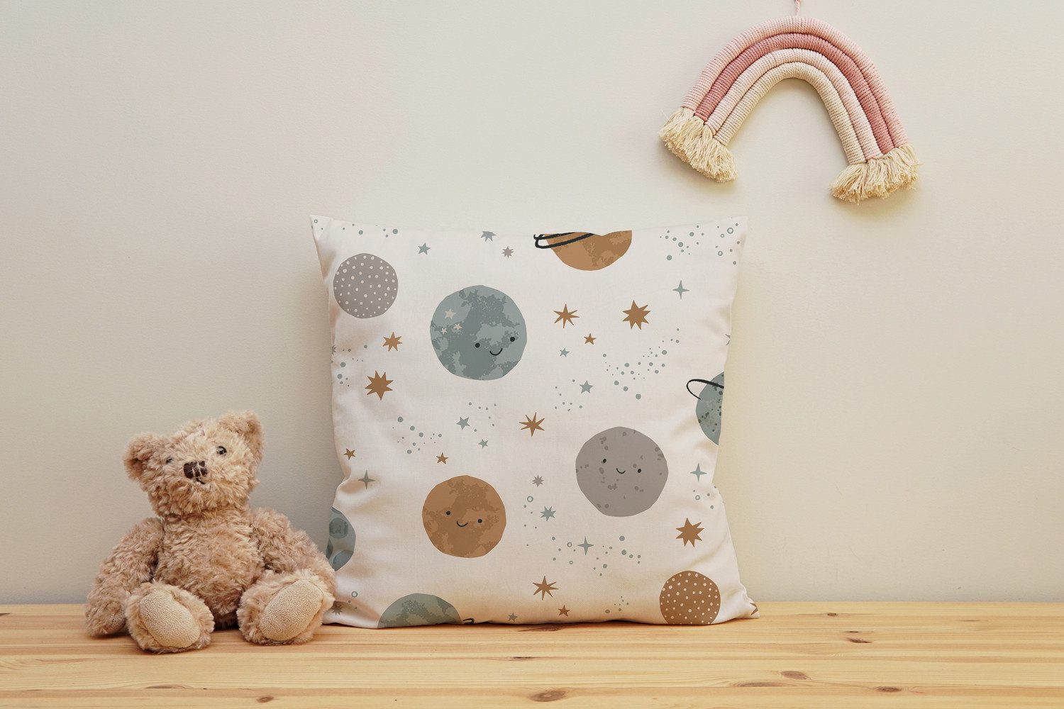 queence Dekokissen Sternensystem, Kissenhülle mit HD Premium Druck, geruchsneutral, 40x40cm