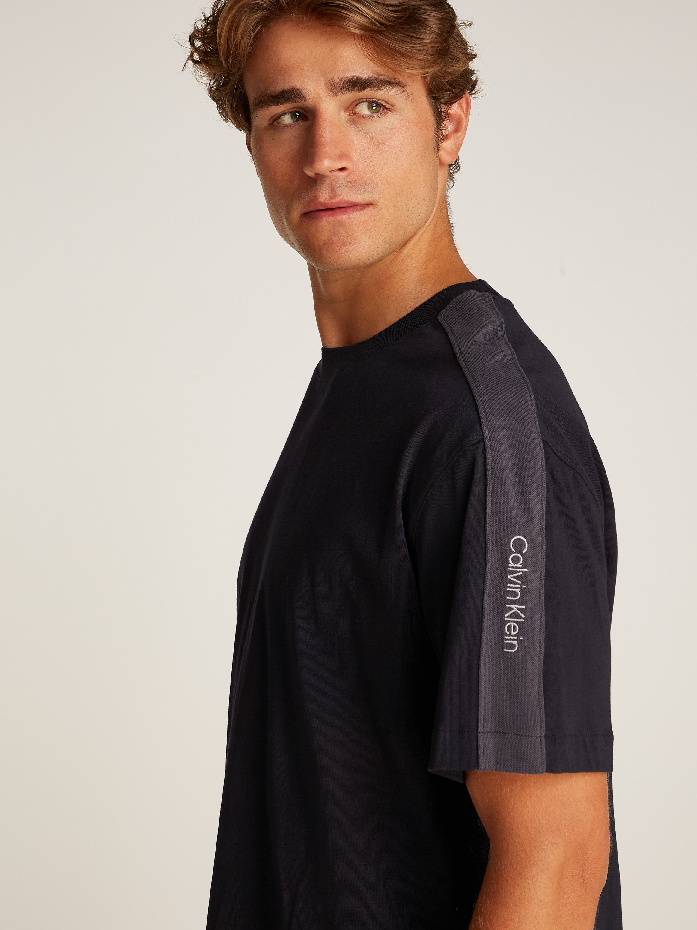 Calvin Klein Jeans T-Shirt LOGO TAPE günstig online kaufen