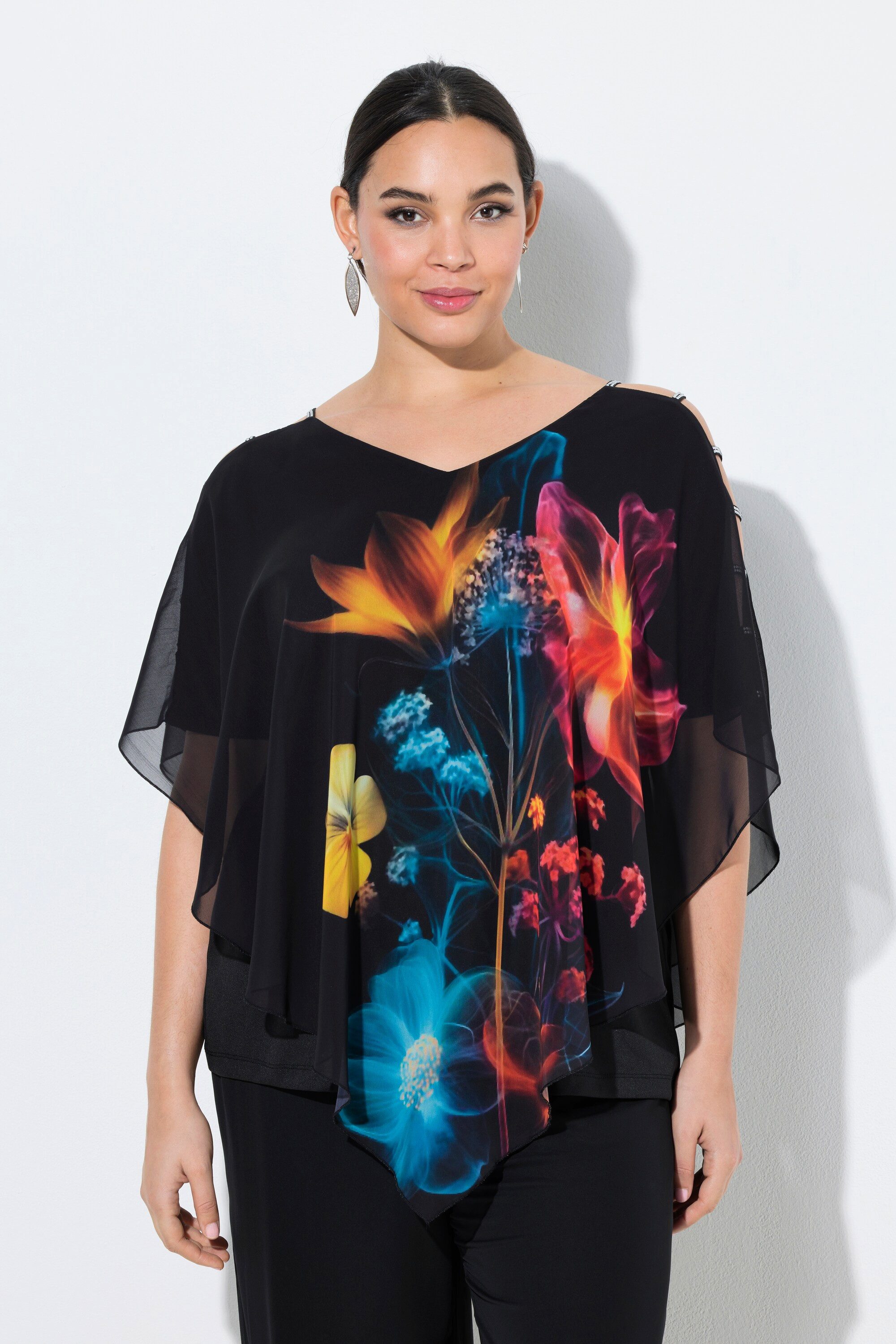 Ulla Popken Druckbluse Chiffonbluse Blüten doppellagig V-Ausschnitt