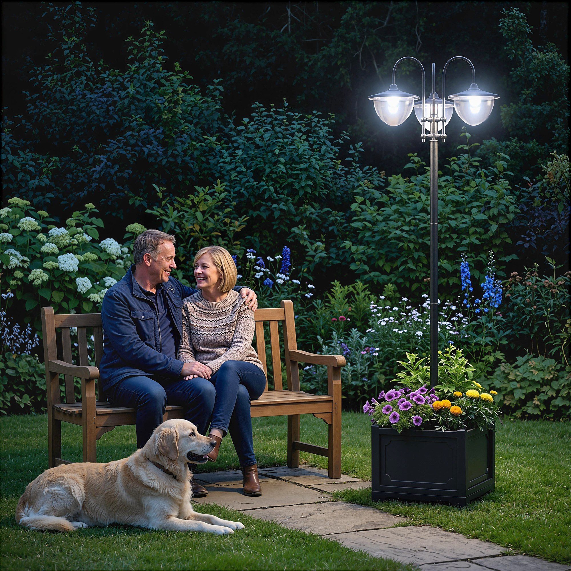Outsunny Außen-Stehlampe Gartenlicht 3-köpfige Lampe mit Blumentopf-Basis Wasserdicht Edelstahl, Solarbetrieb, Lichtsteuerung, LED, warmweiß, L60 x B55 x H189 cm