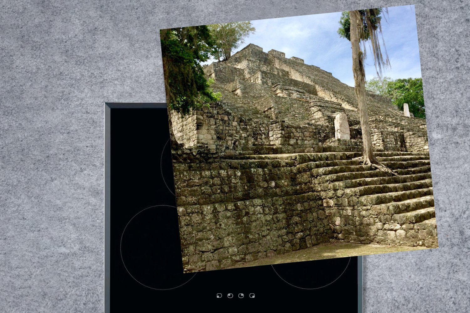 MuchoWow cm, den Herdblende-/Abdeckplatte auf des 78x78 küche Stufen Baum Maya-Tempels Schöner Arbeitsplatte Ceranfeldabdeckung, Calakmul, tlg), für in Vinyl, (1