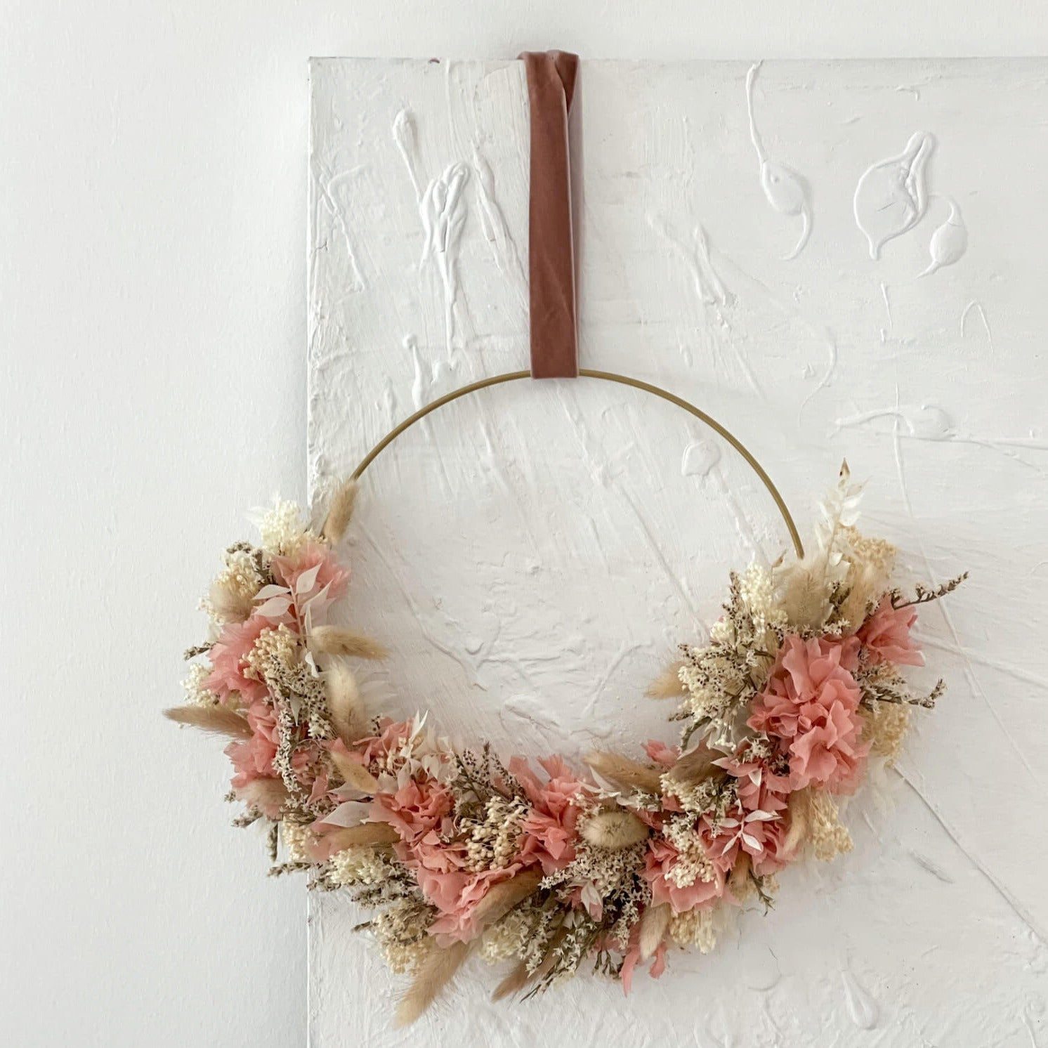 LYKKE & You Dekokranz Frühlingsgefühle: Trockenblumenkranz in gedeckten Farben
