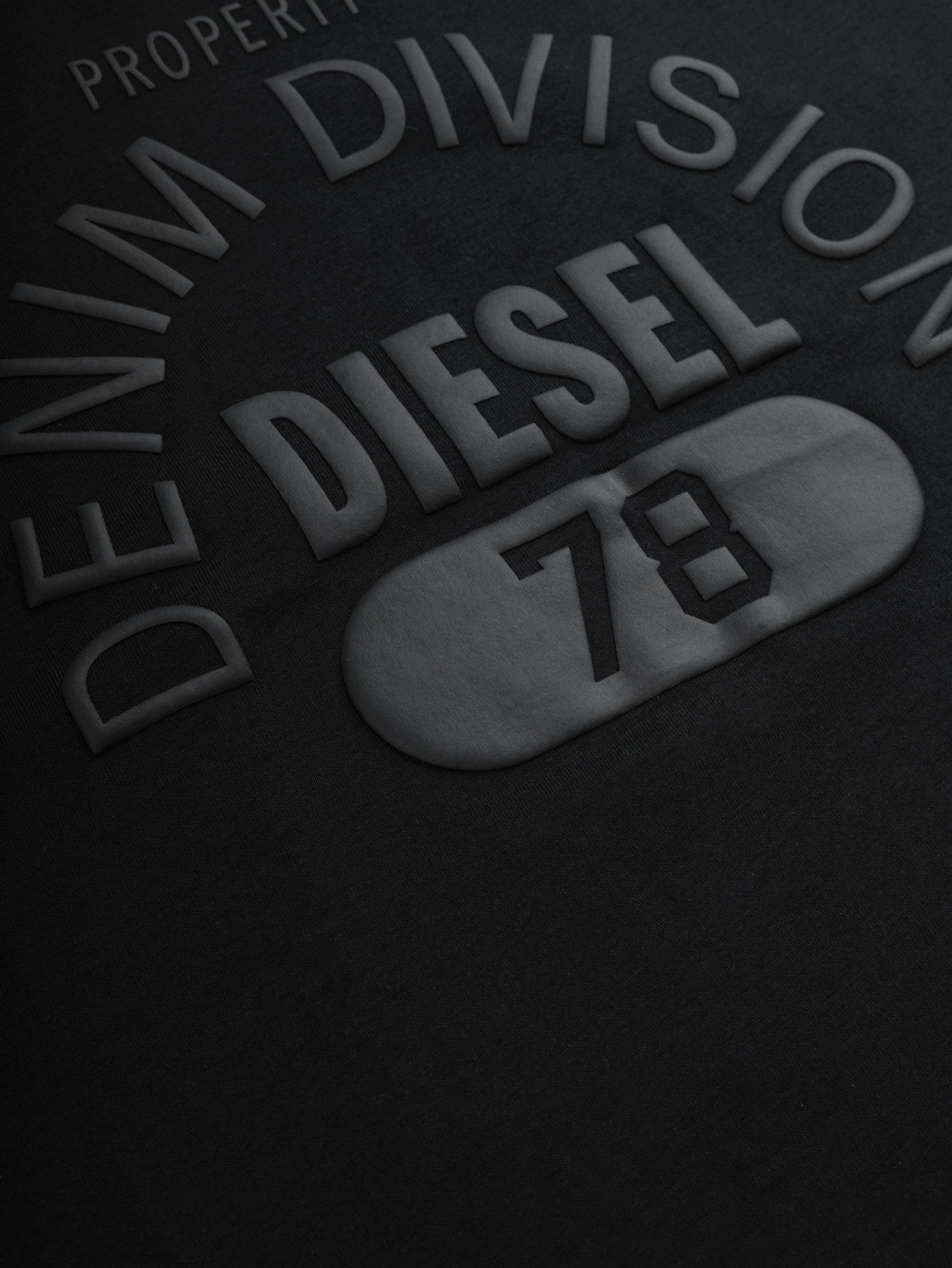 Diesel Rundhalsshirt Regular Fit Logo Shirt - T-JUST-E17-OUT
