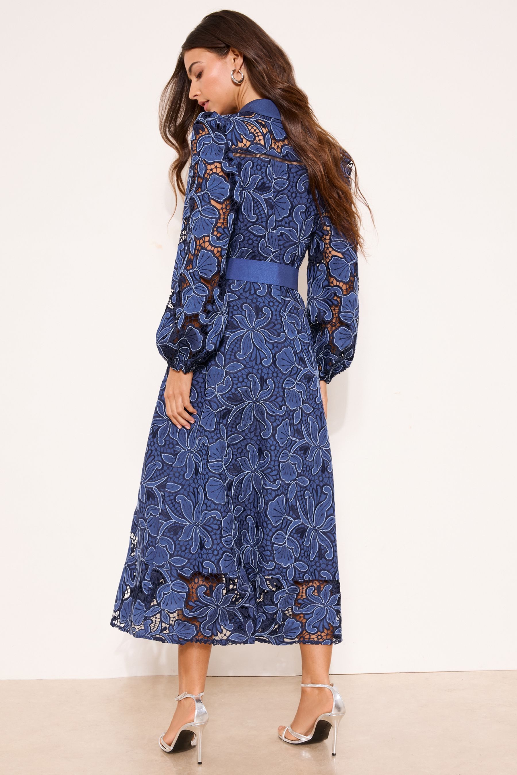 LIPSY Midikleid Lipsy Premium Maxi-Hemdkleid mit Gürtel, Regular (1-tlg)