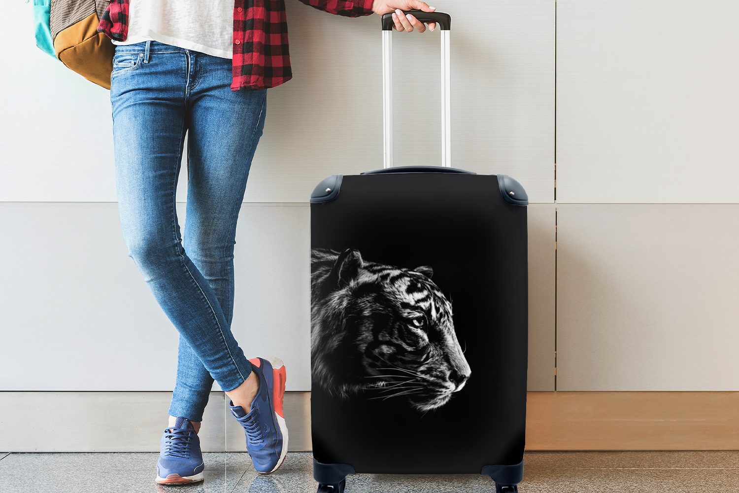 MuchoWow Handgepäckkoffer Kopf eines 4 Reisekoffer Reisetasche Tigers Handgepäck und mit Hintergrund - weiß, rollen, für schwarz Trolley, Ferien, auf Rollen, schwarzem