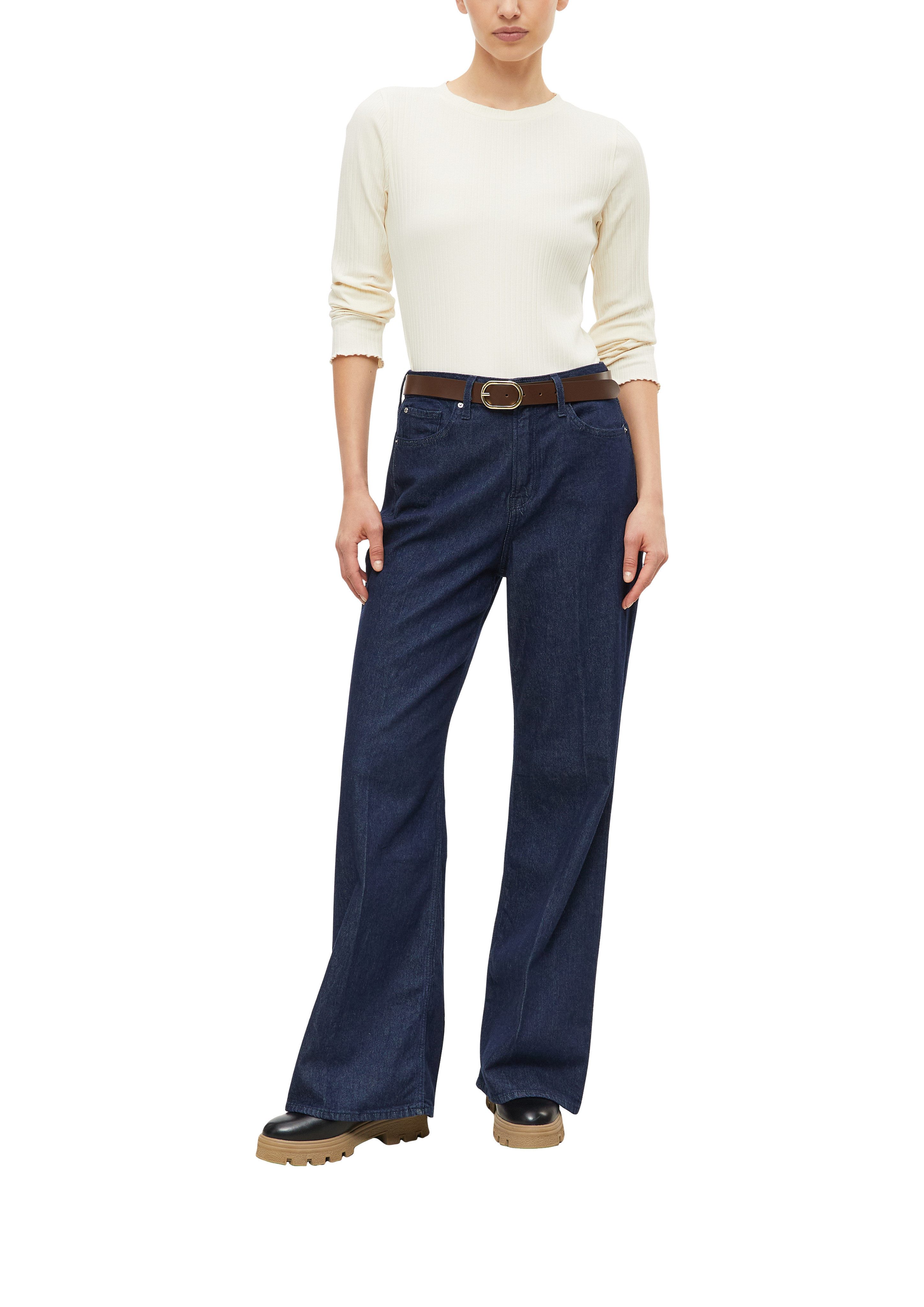 s.Oliver Langarmshirt in Ripp-Optik und mit Rundhals / Stretch – Bild 4 von 4