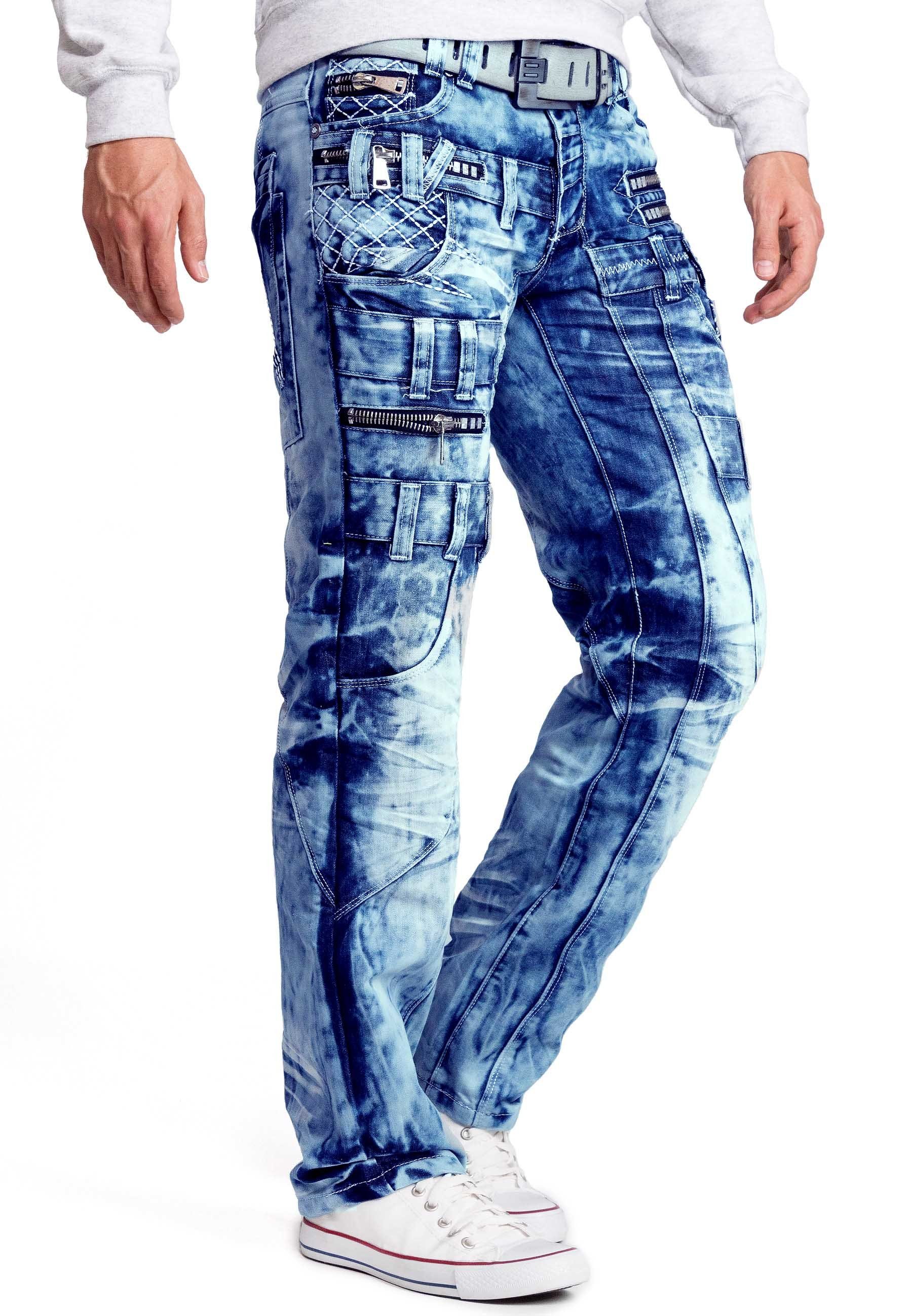 Kosmo Lupo 5-Pocket-Jeans Herren Regular Fit Jeans Stonewashed KM009 (1-tlg) Markantes Design mit Aufgesetzten Applikationen