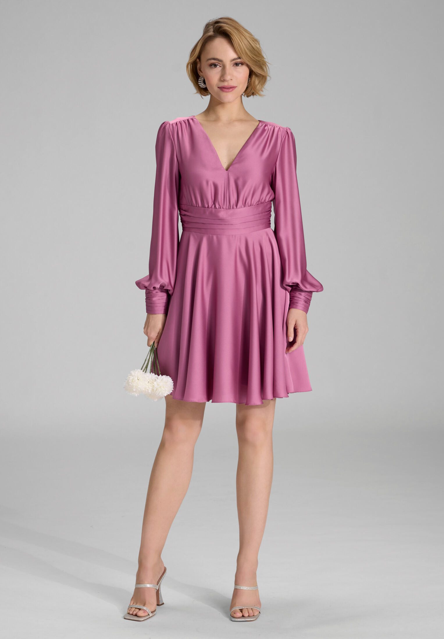 SWING Cocktailkleid Taillierter Schnitt mit ausgestelltem Rockteil