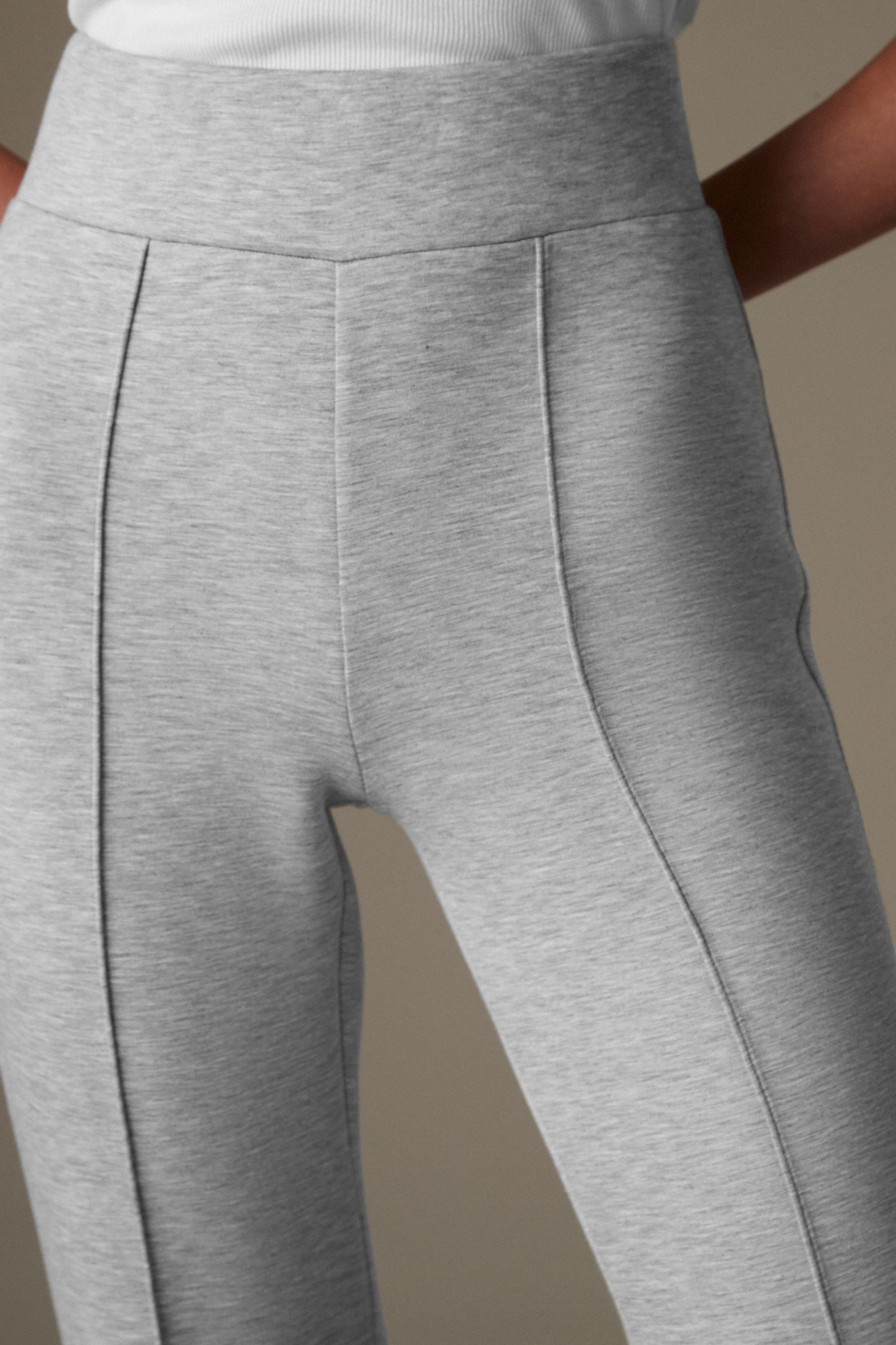 Next Schlaghose Ausgestellte Jerseyhose – Kurzgröße (1-tlg)