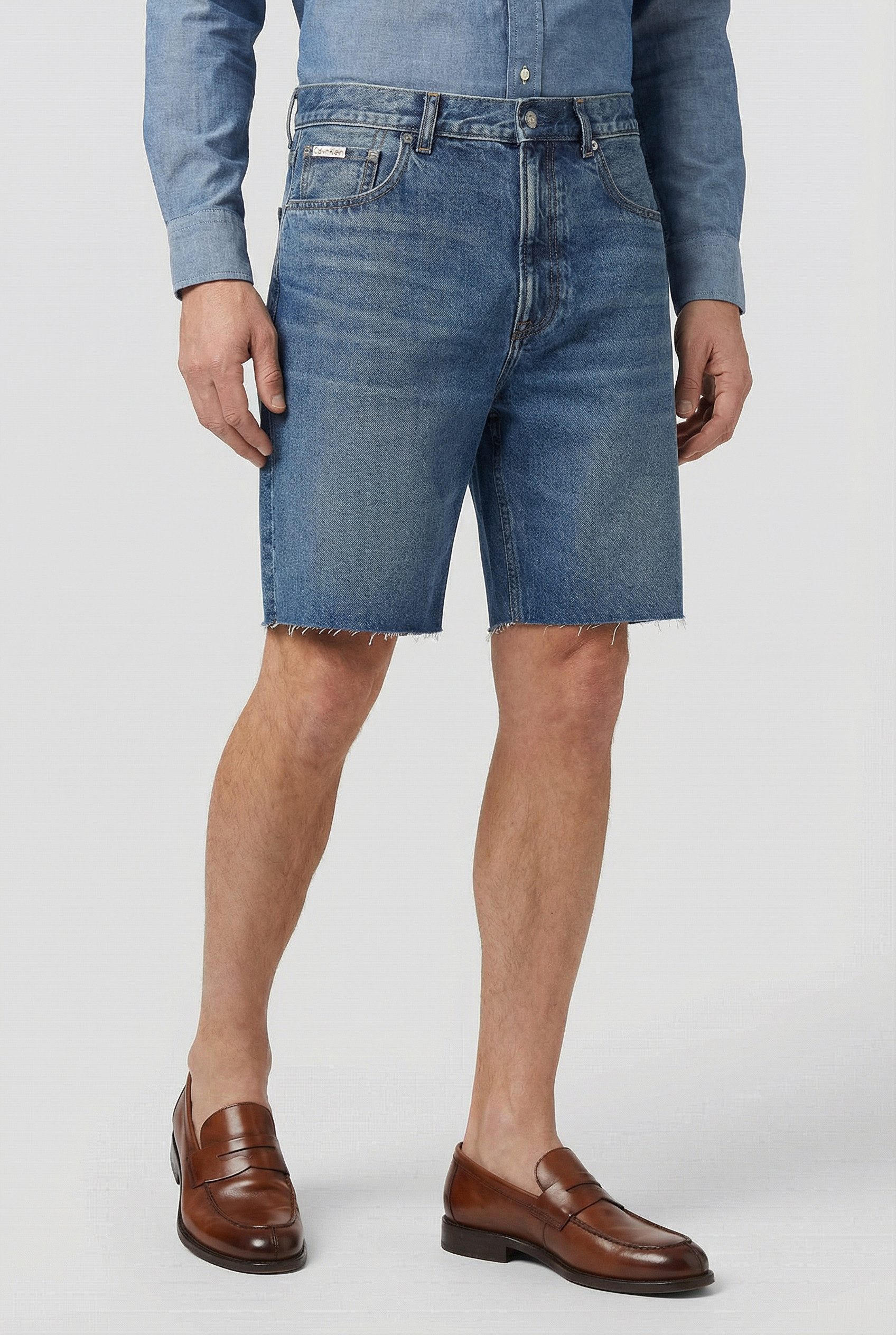 Calvin Klein Jeans Shorts 90S SHORT GREENWOOD Regular fit mit abgeschnittenem Beinsaum