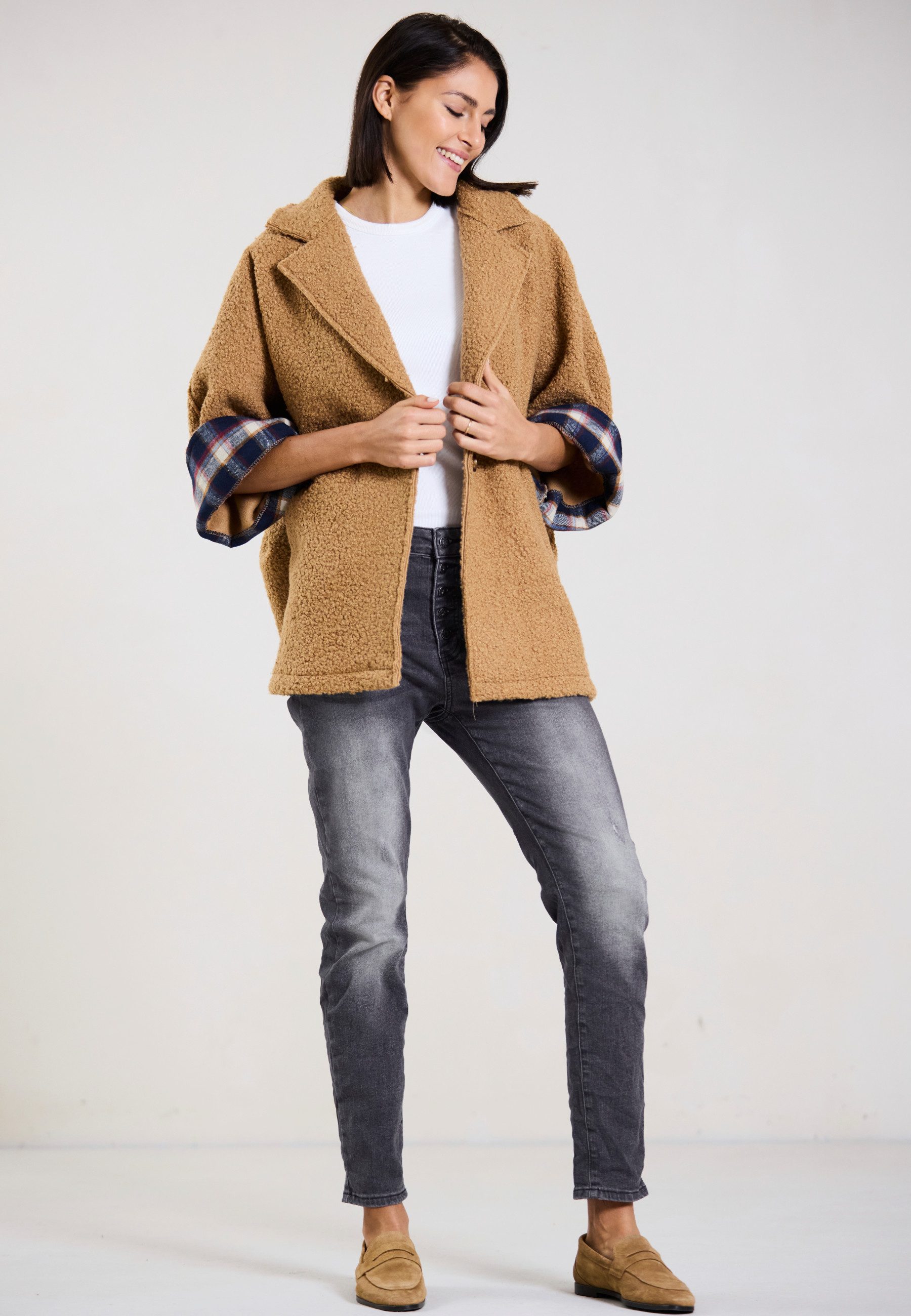 Andijamo-Fashion Bouclèjacke CITY MOOD Oversized Boucléjacke