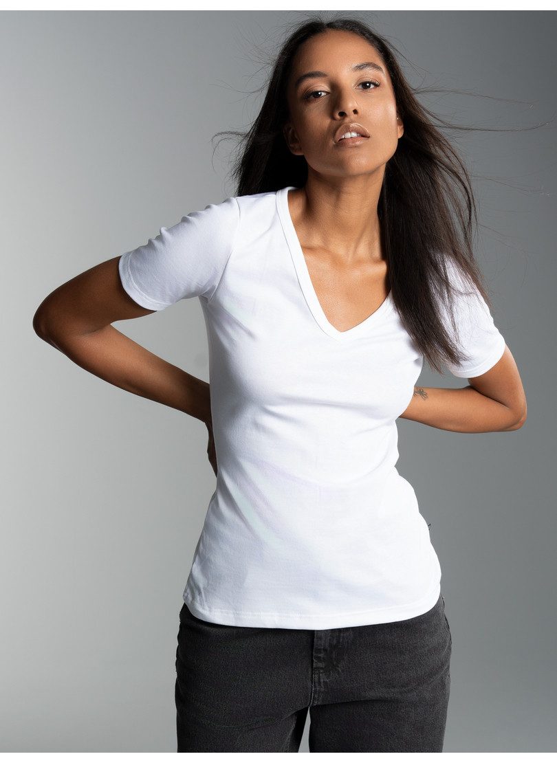 Trigema T-Shirt TRIGEMA V-Shirt aus Baumwolle/Elastan (1-tlg)